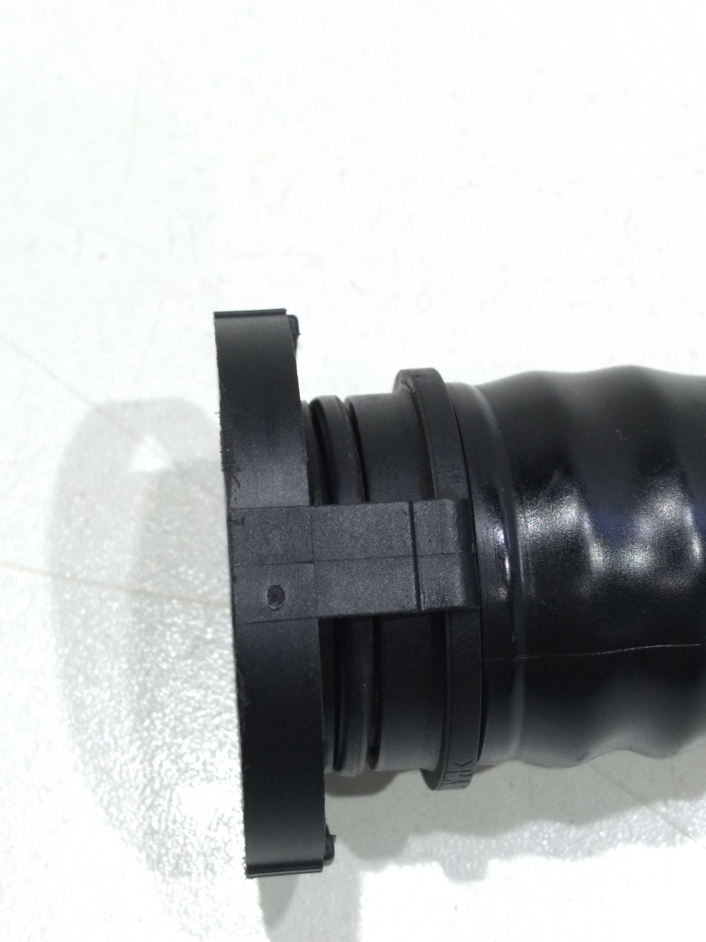 Mangueira Bomba Ar Vw Touareg 4.2 V8  2005 2