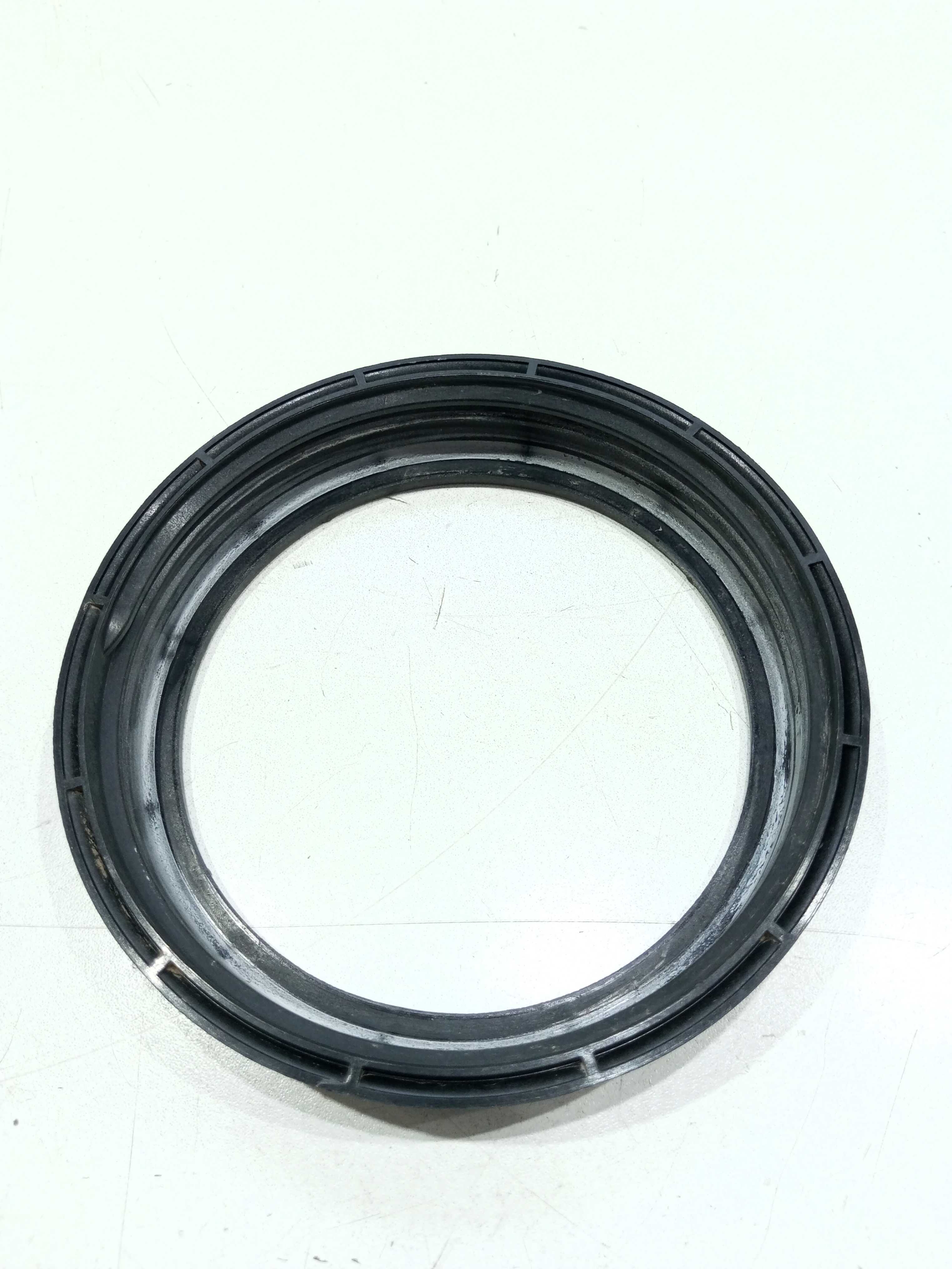 Trava Porca Tanque De Combustível Renault Sandero 2016 3