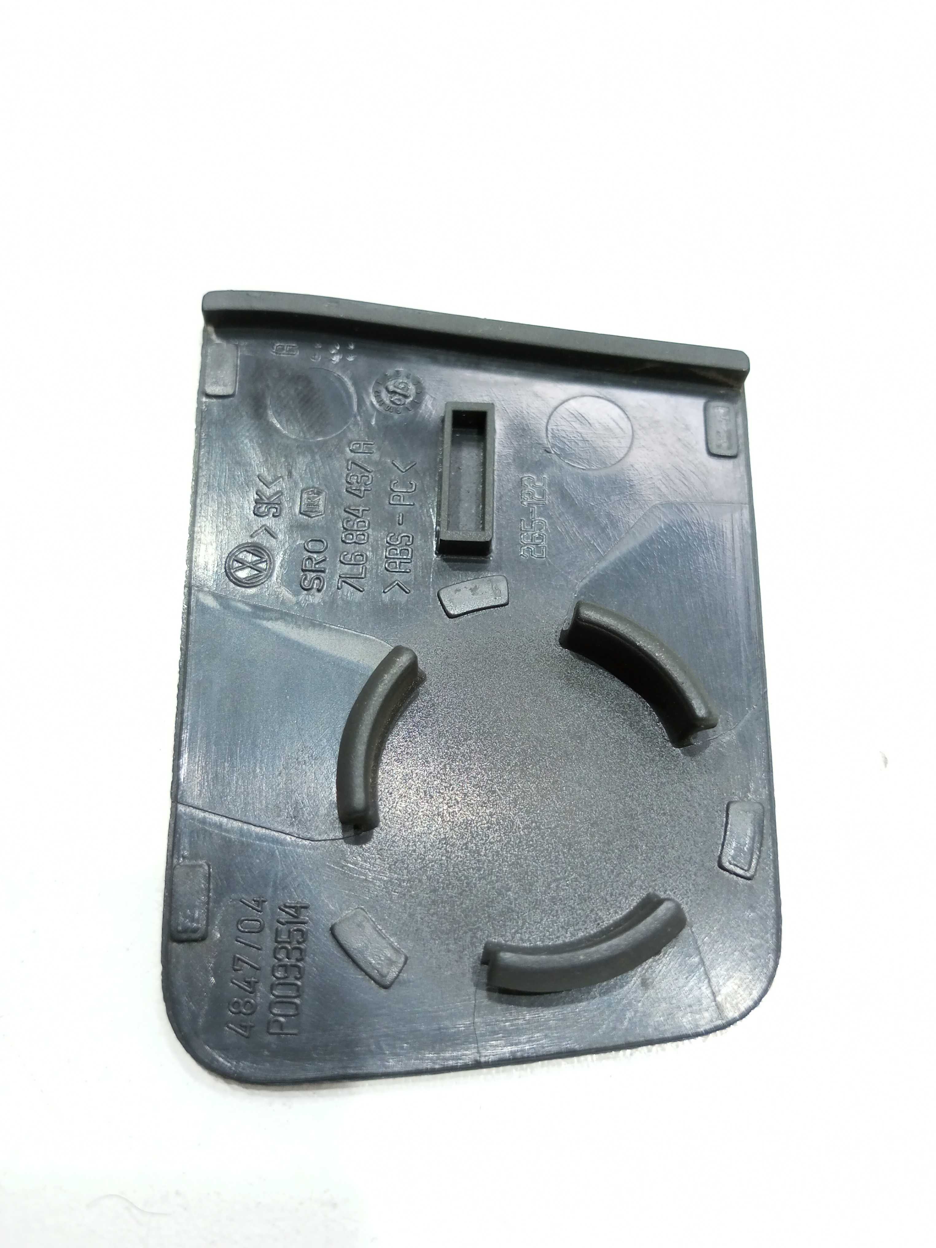 Acabamento Direito Console Central Volkswagen Touareg 2005 4