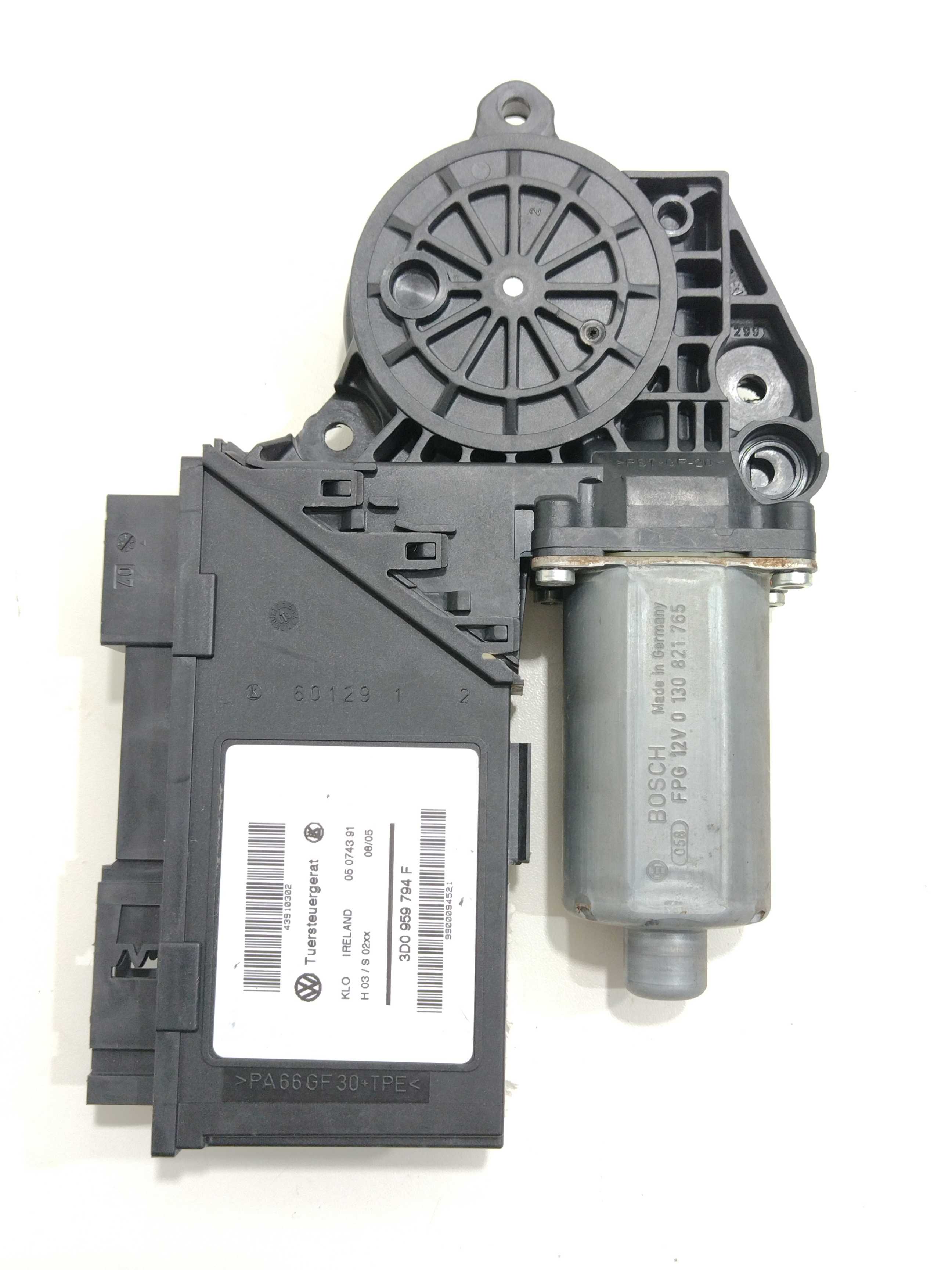 Motor Máquina De Vidro Tras Direita Touareg 2005 Vw Orig 1