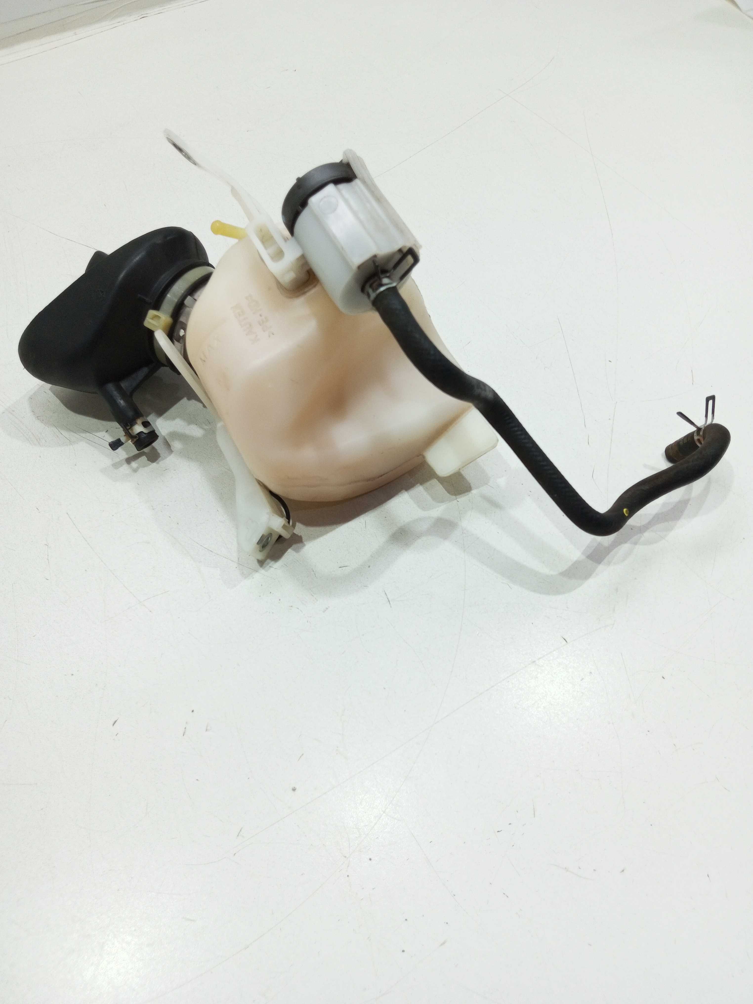 Reservatório Partida A Frio  Toyota Etios 1.3 2016 2