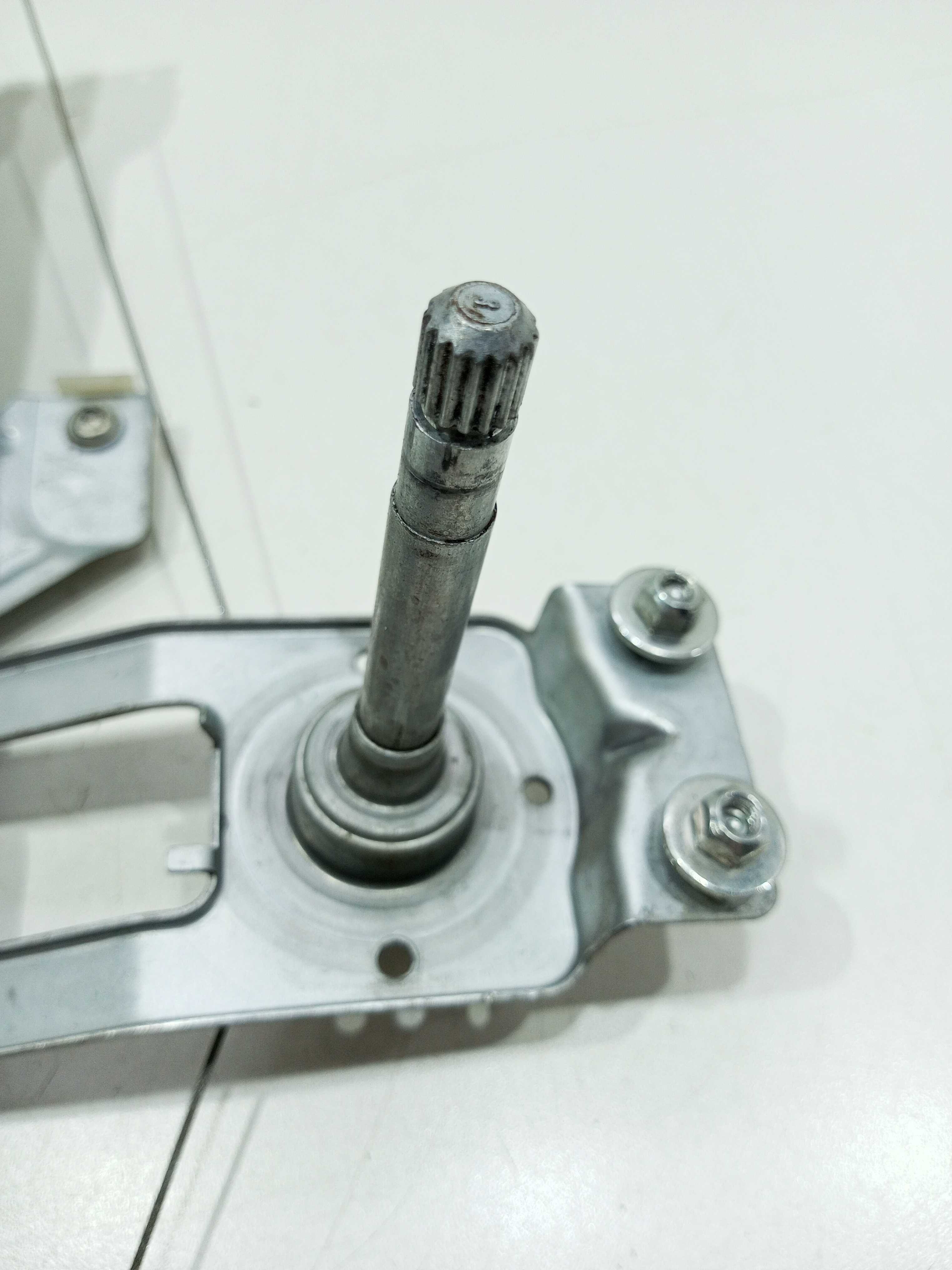 Maquina De Vidro Manual Traseira Esq. Ford Ka Hatch 2017 4