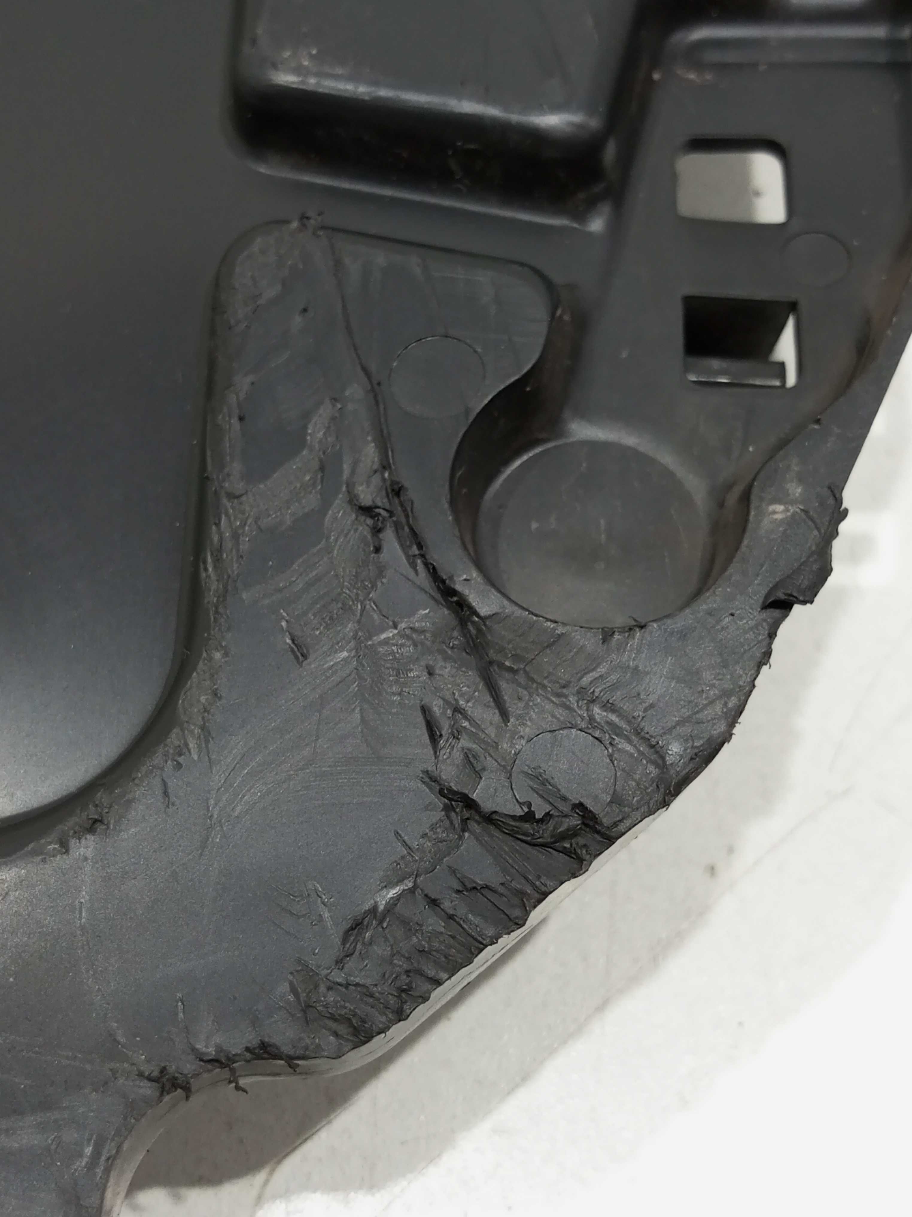 Defletor Do Radiador Lado Direito Citroen 1.6 2014 6