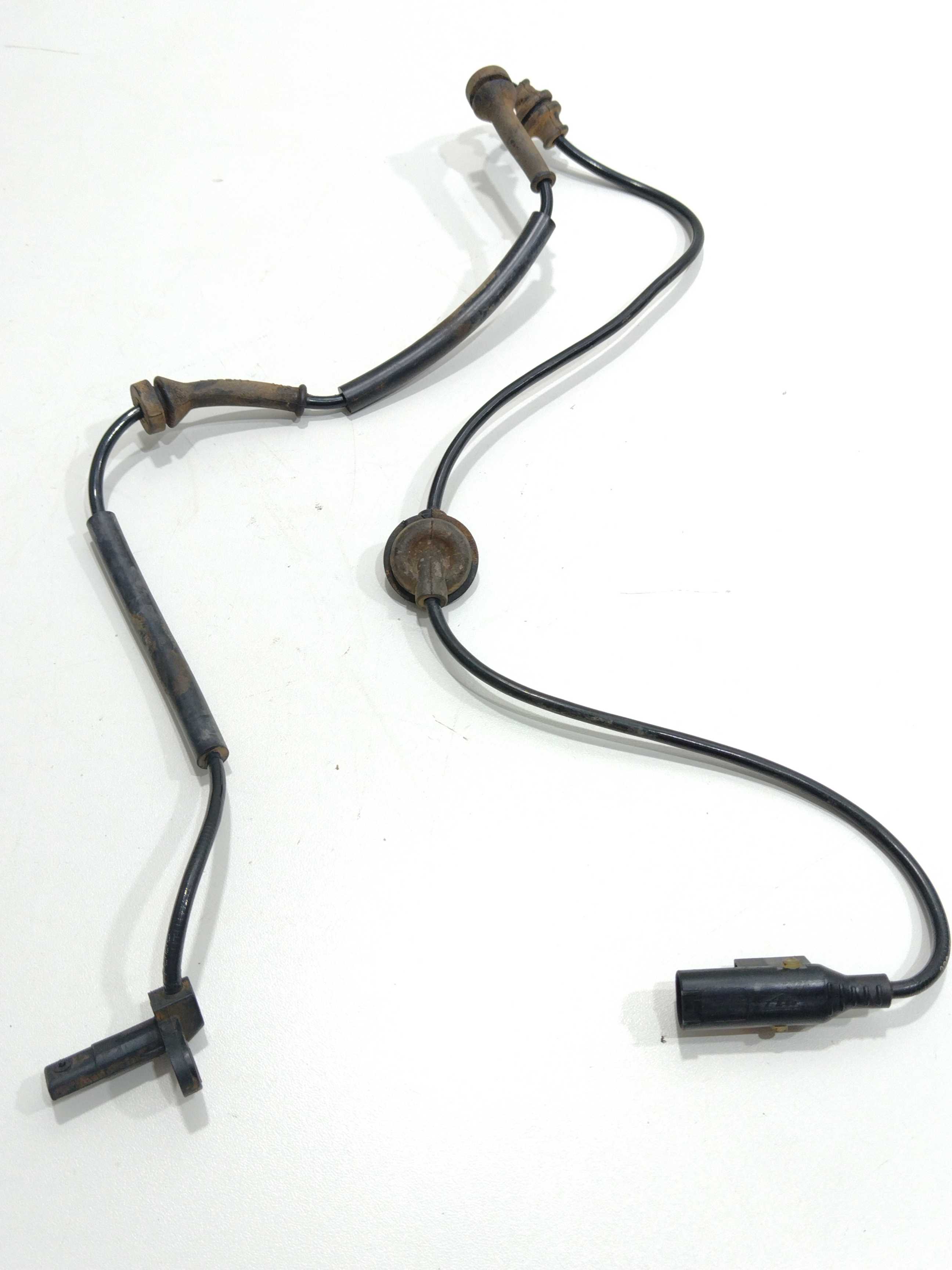 Sensor Abs Dianteiro Direito Grand Siena Essenc 1.6 2013 4