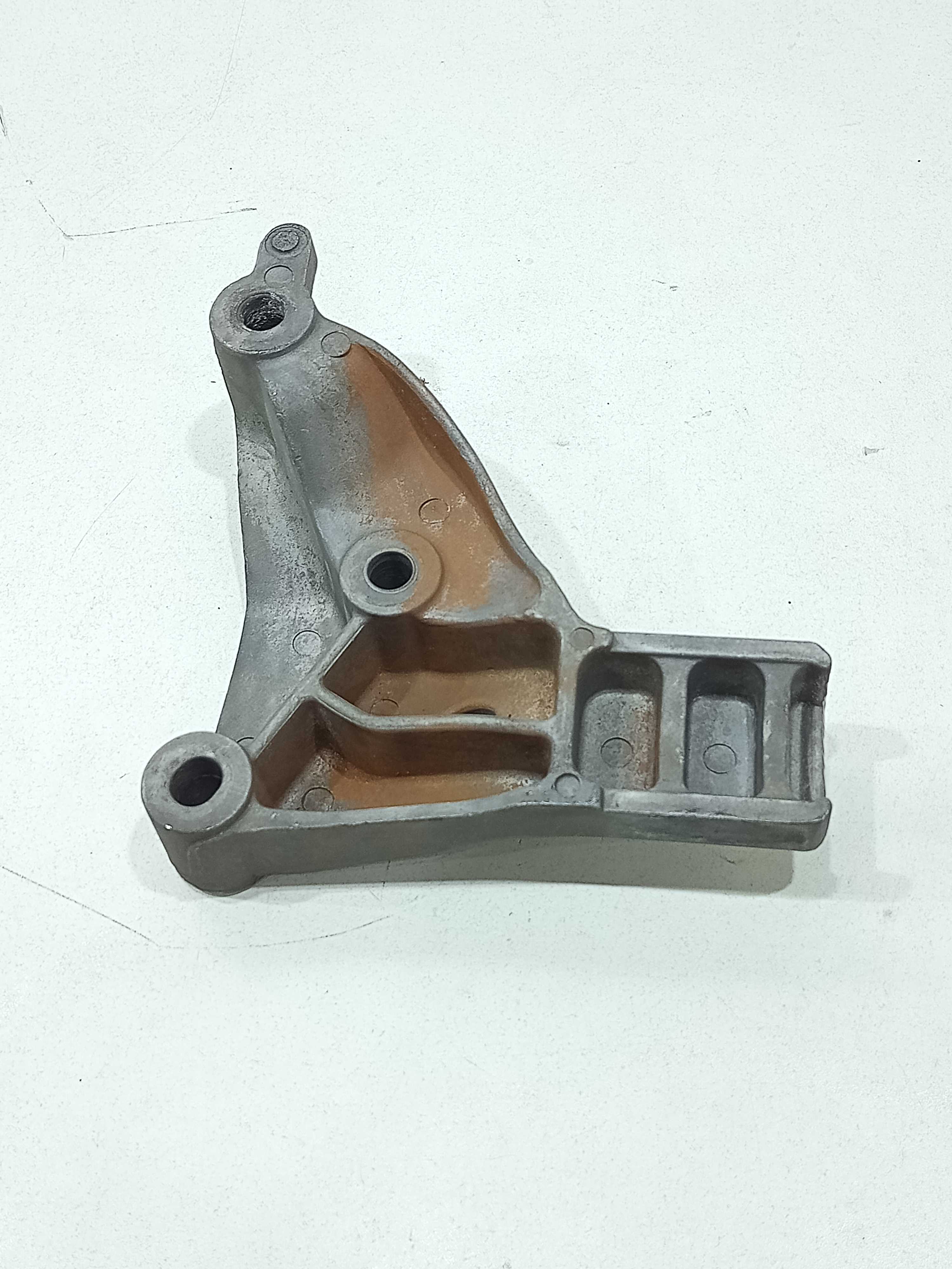 Suporte Coxim Motor Lado Direito Renault Sandero 2013 1.6 4