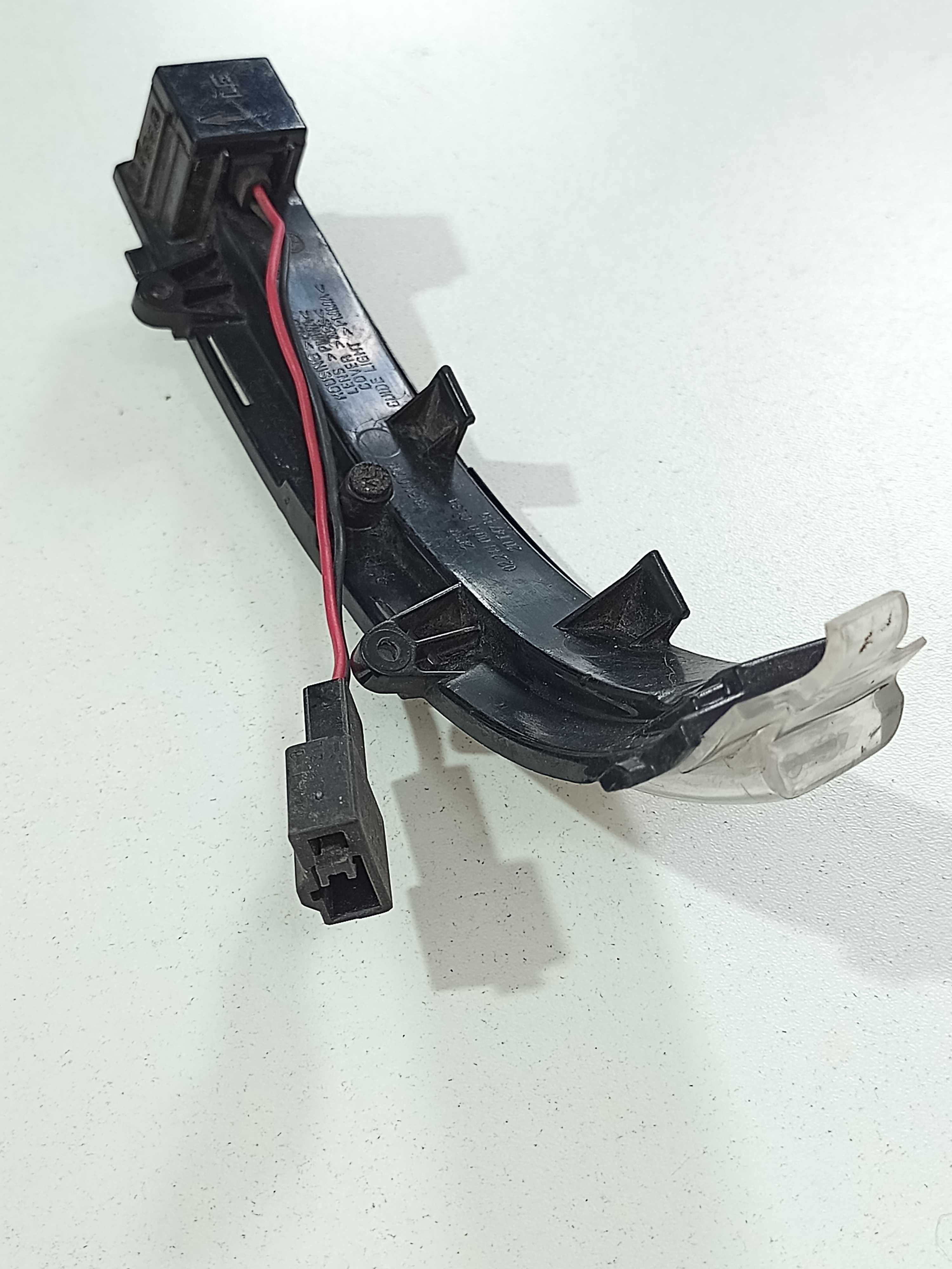 Pisca Seta Retrovisor Polo 2013 20t4795 Original 5