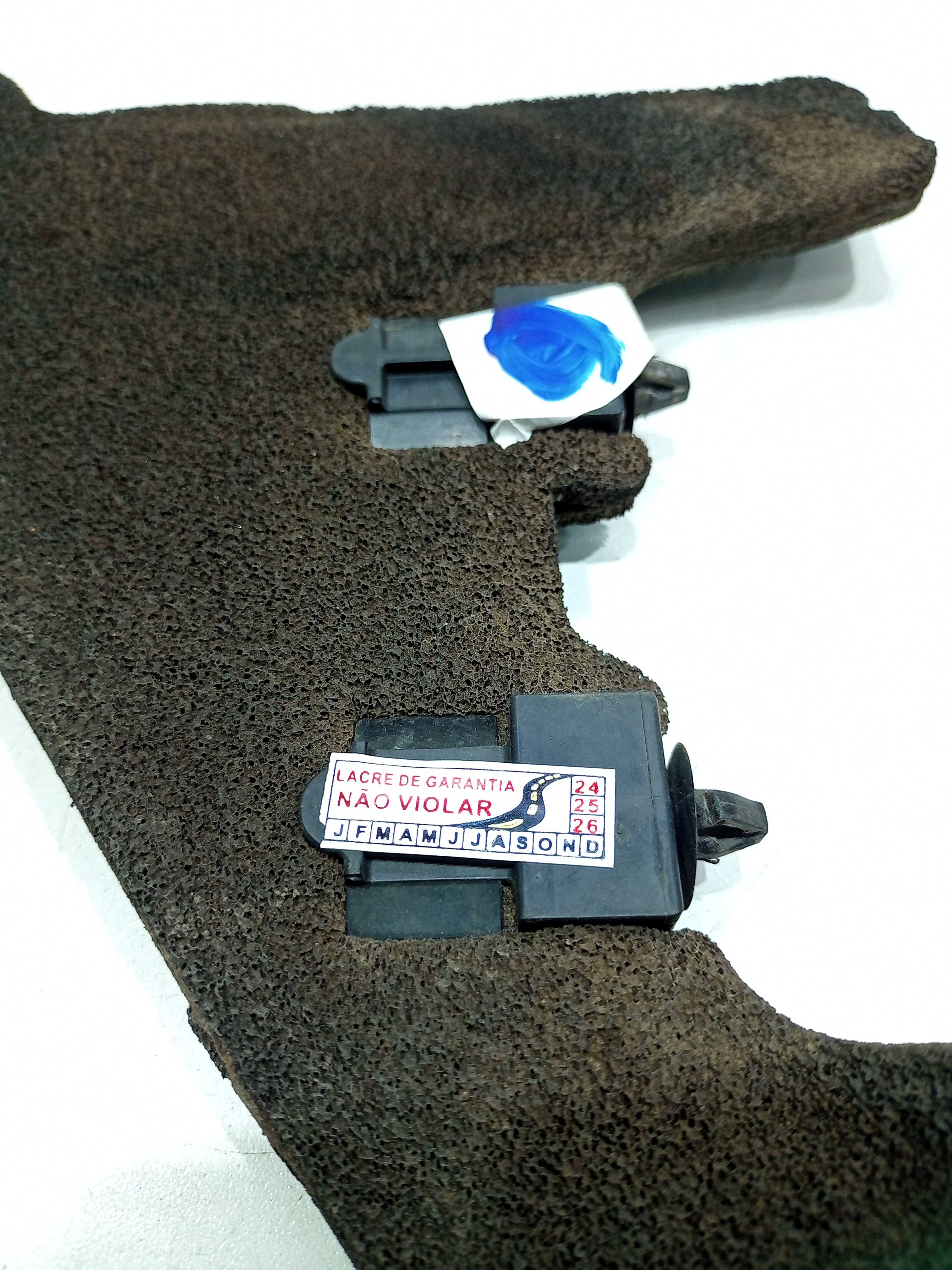 Espuma Interna Lado Esquerdo Paralama Nissan Versa 2019 2