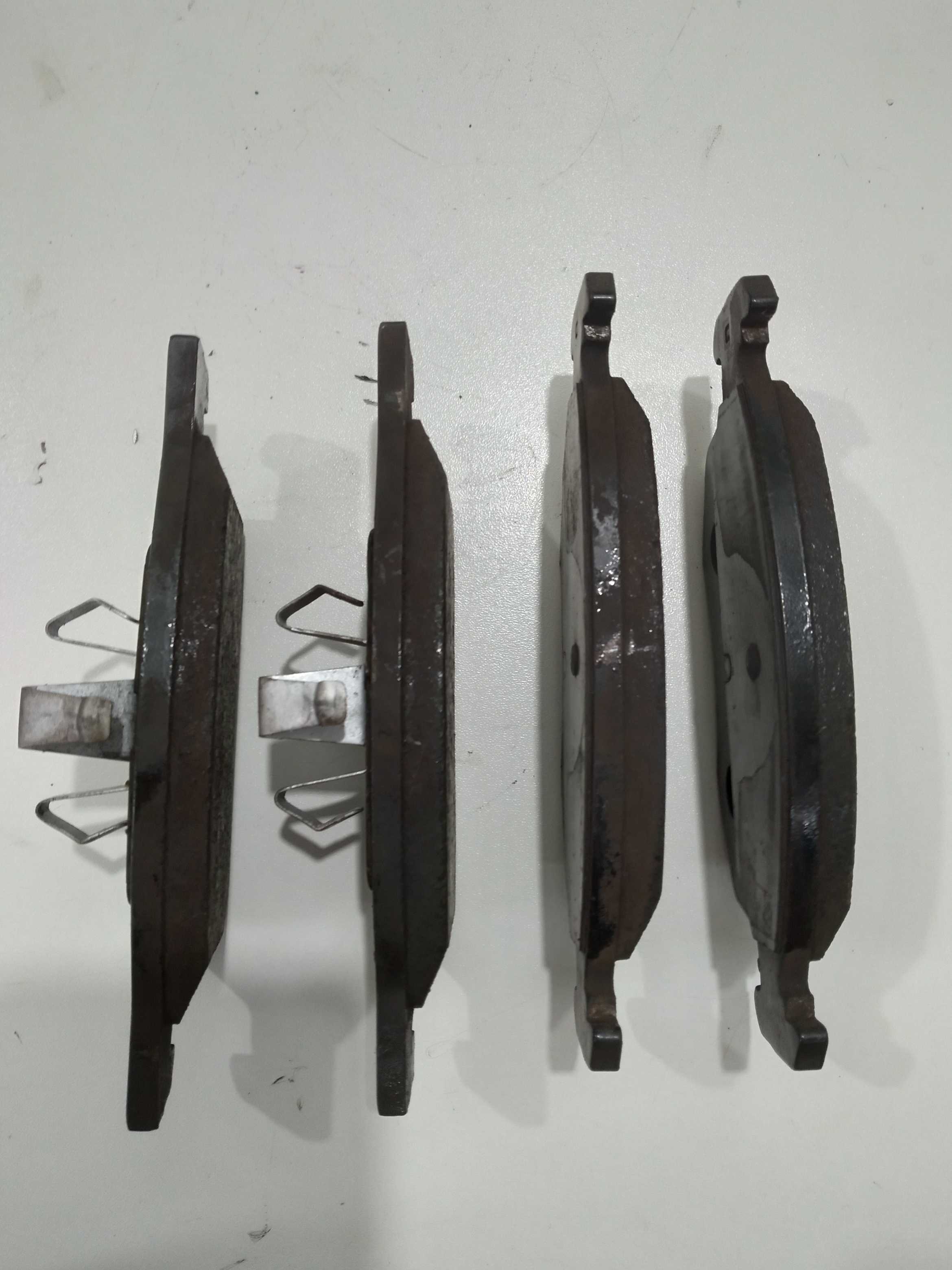 Kit Discos/pastilhas Dianteiras Grand Siena Attrac. 1.4 2013 2
