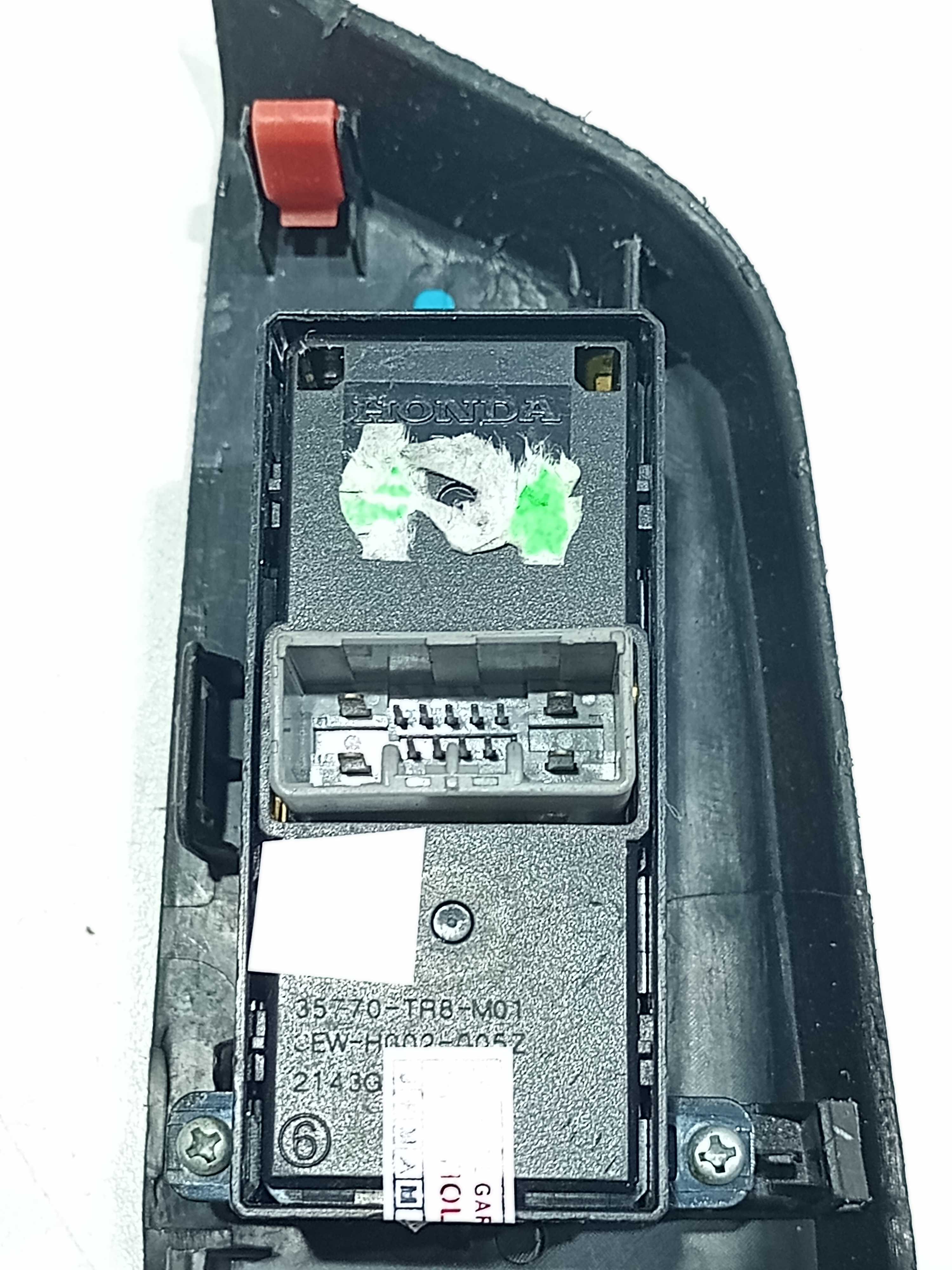 Moldura E Botão Vidro Elétrico Tras Dir Honda Civic 2014 3