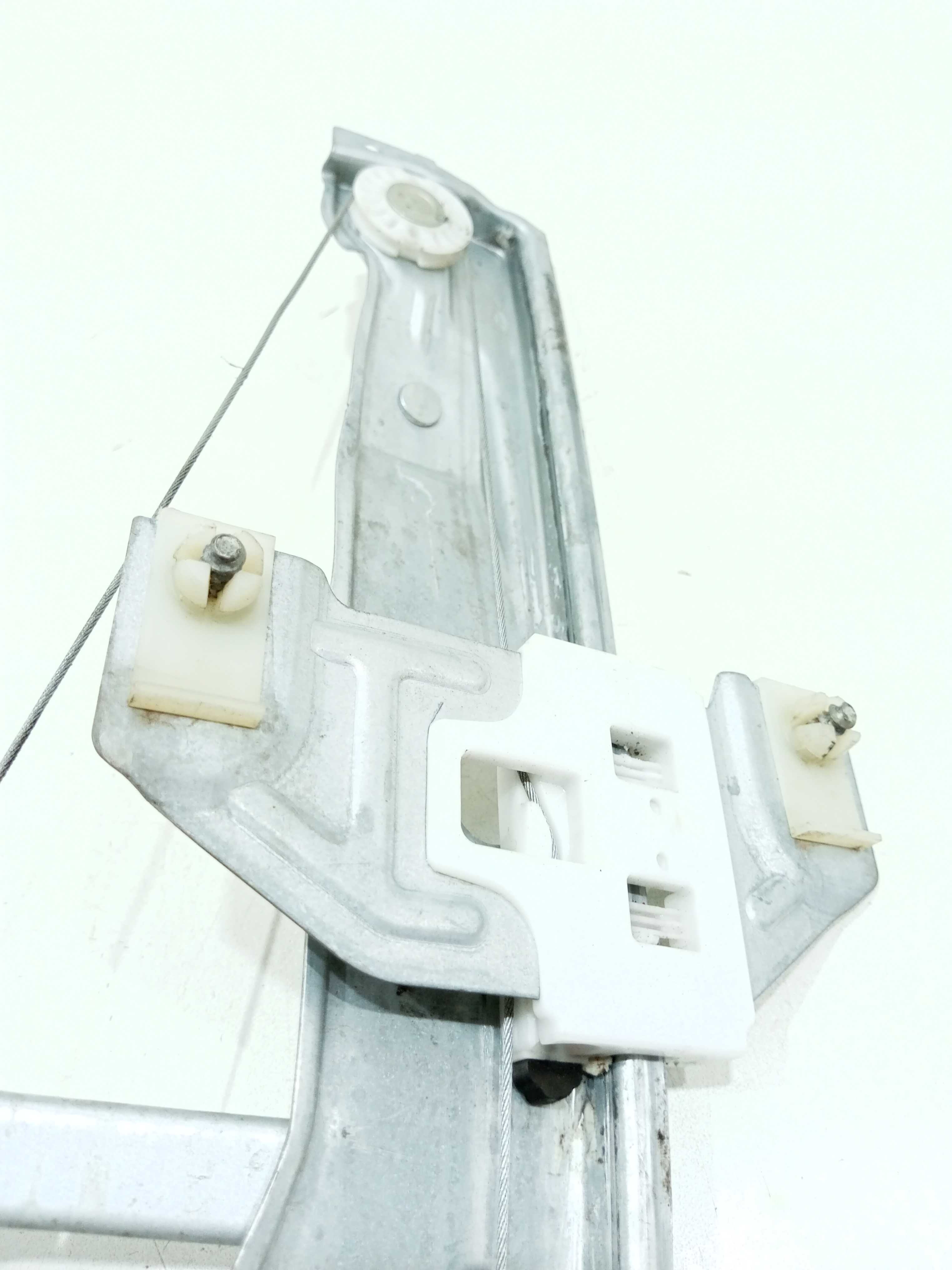 Maquina De Vidro Manual Traseira Esq. Ford Ka Hatch 2017 9