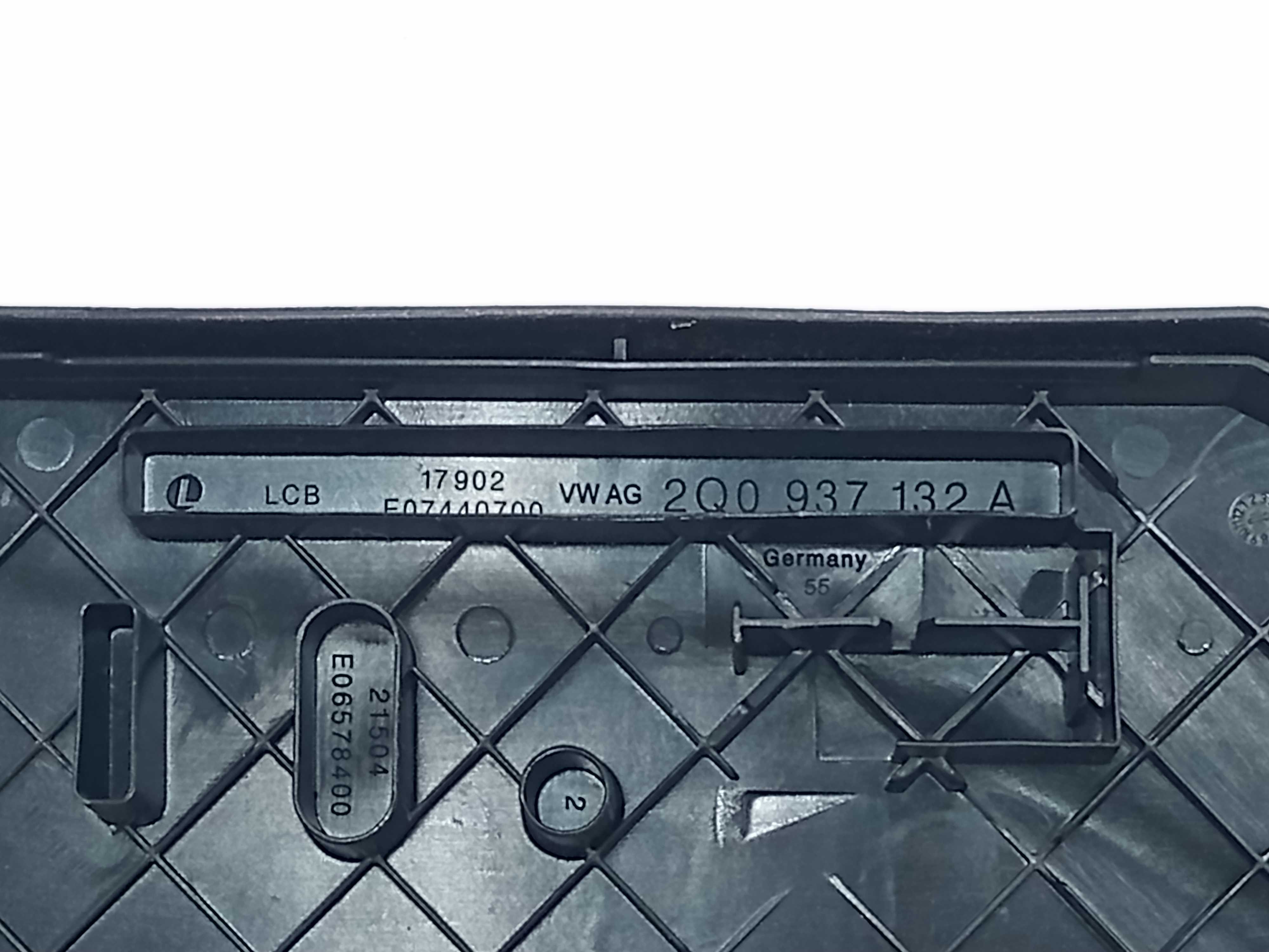 Tampa Caixa De Fusíveis T-cross Sense Tsi 1.0 2020 3