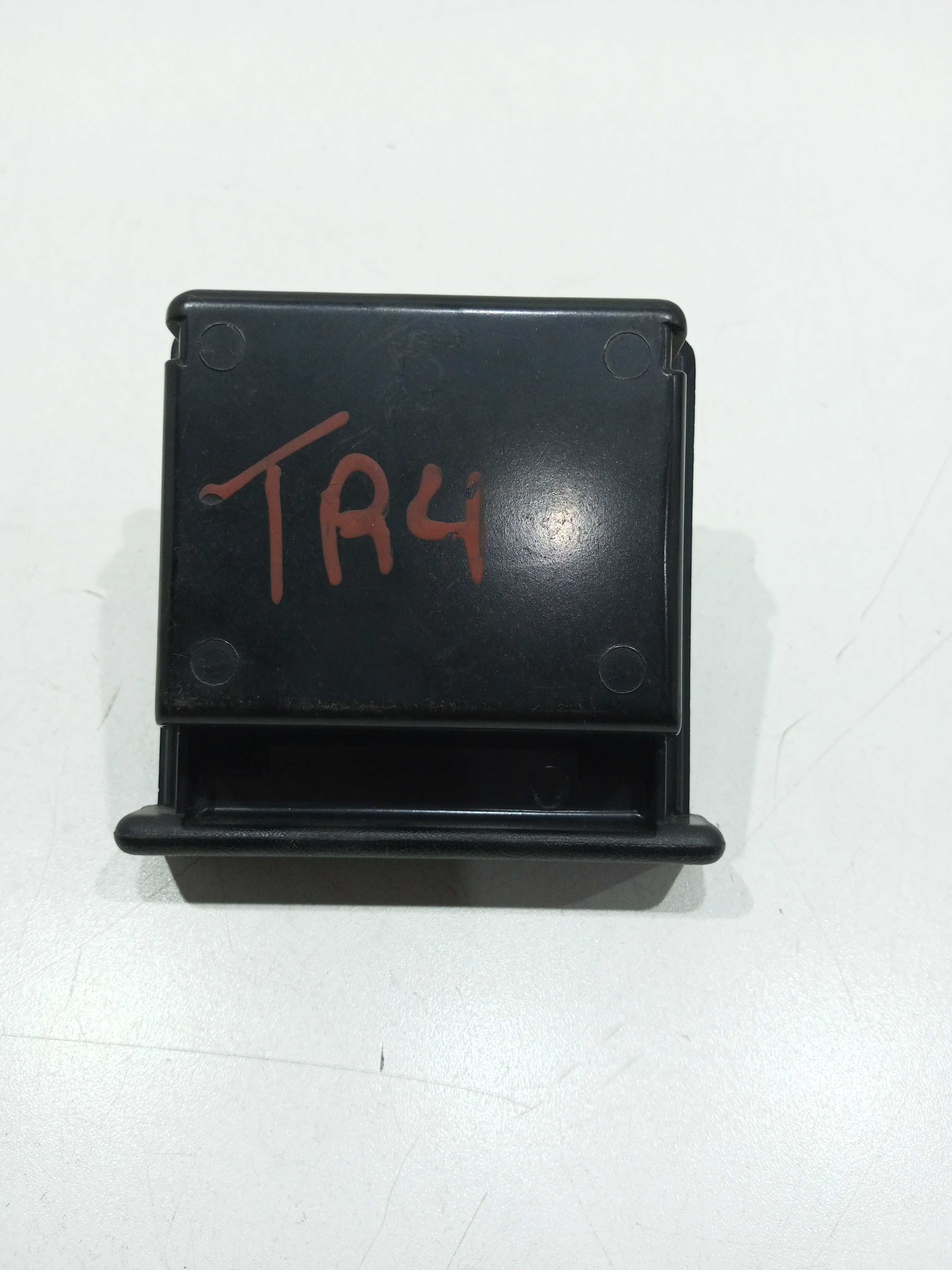 Cinzeiro Do Painel Mitsubishi Pajero Tr4 2007 3