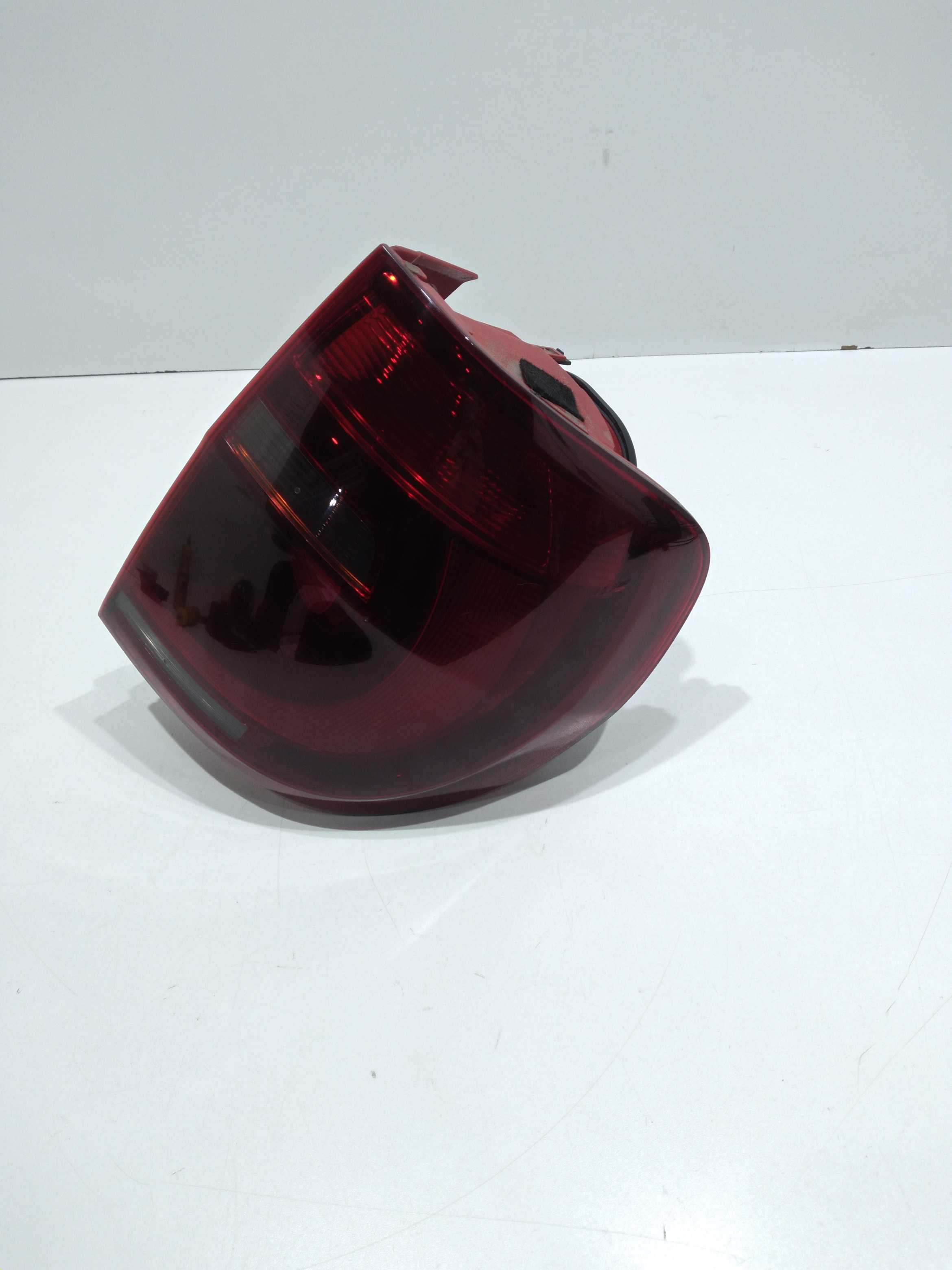 Lanterna Fume Traseira Direita Vw Fox 2012 2