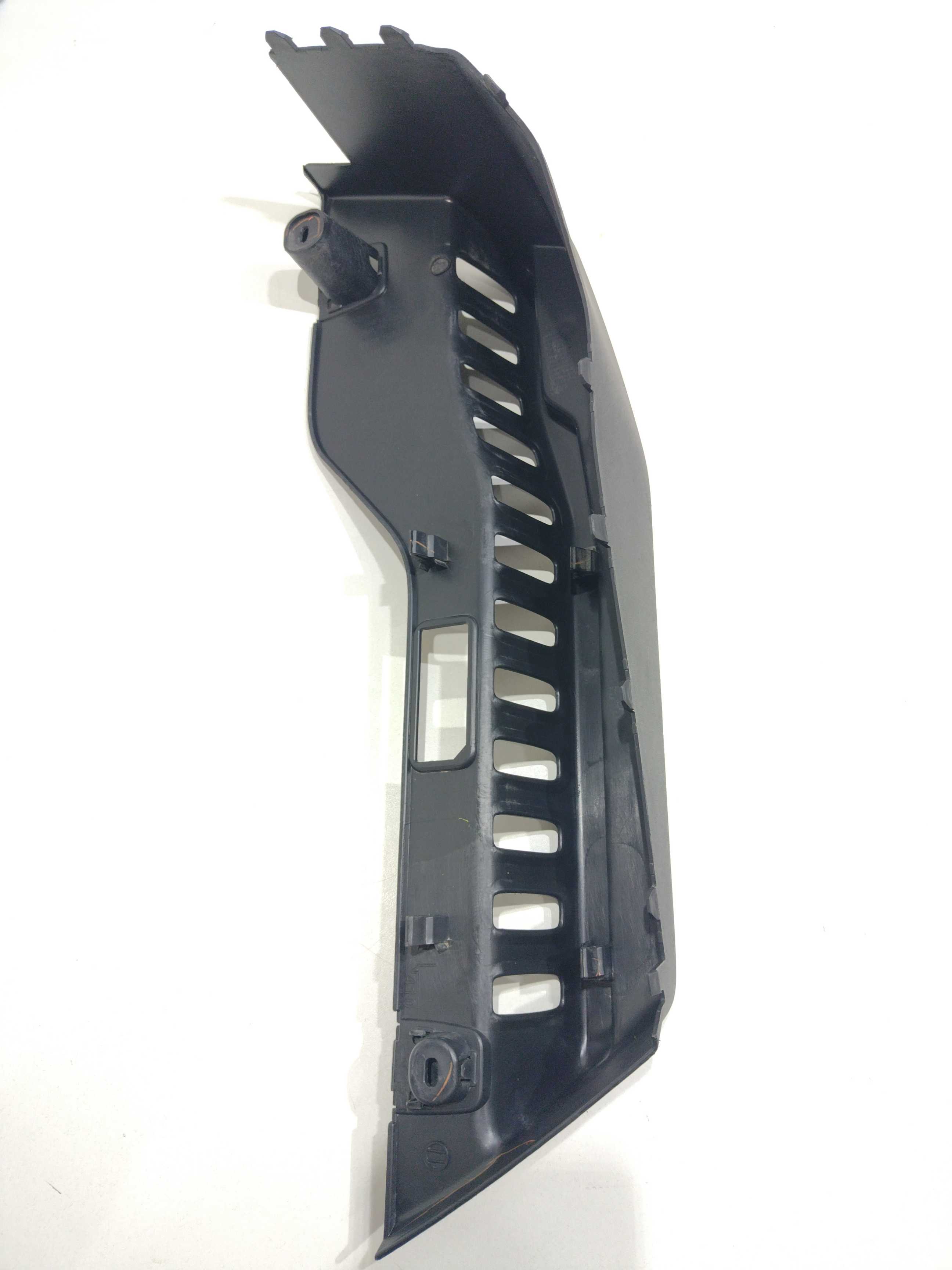 Suporte Bagagito Traseiro Esquerdo Peugeot 2008 Ano 2018 2