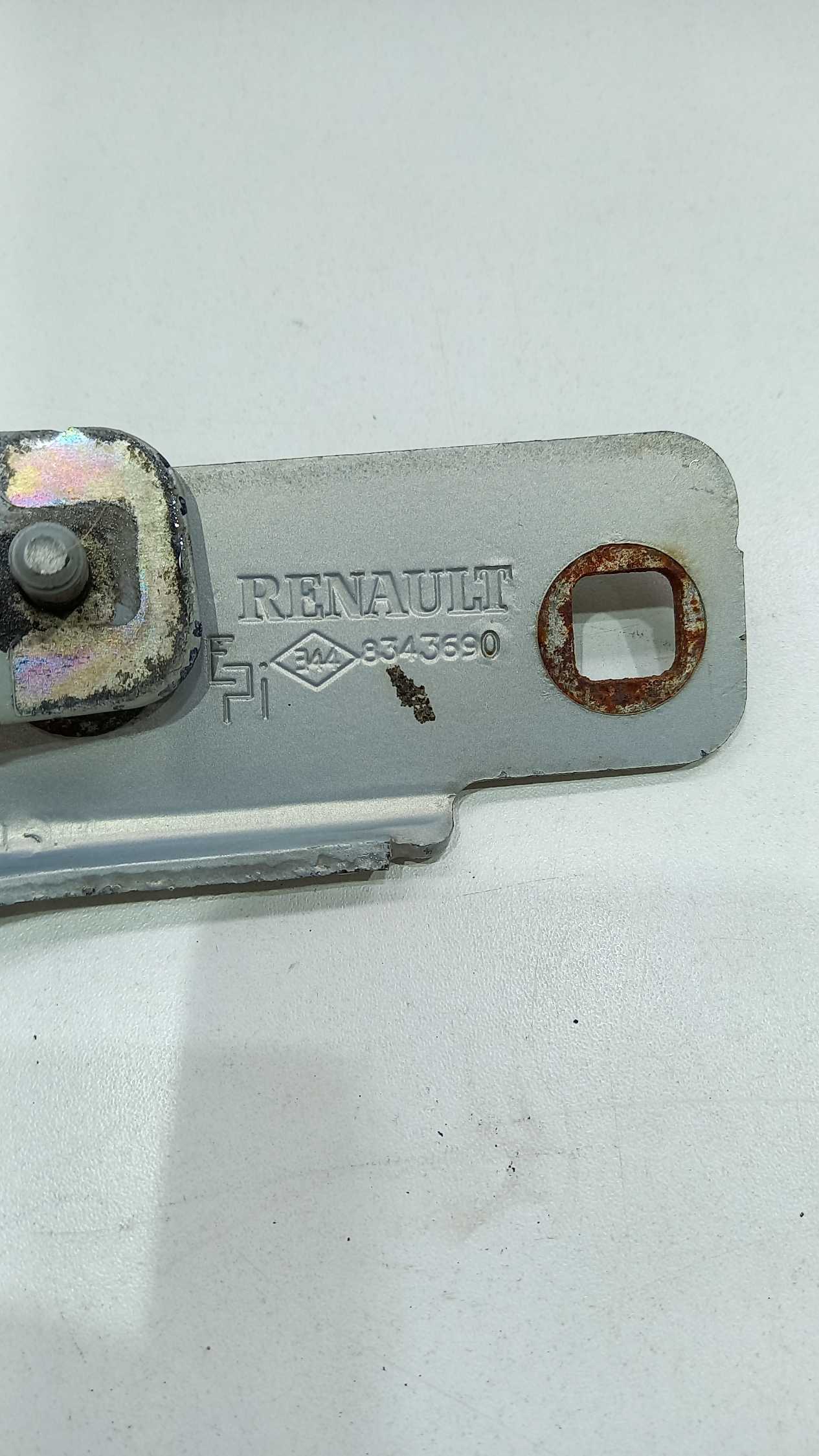 Dobradiças Capô  Dianteiro Renault Megane 2002 3