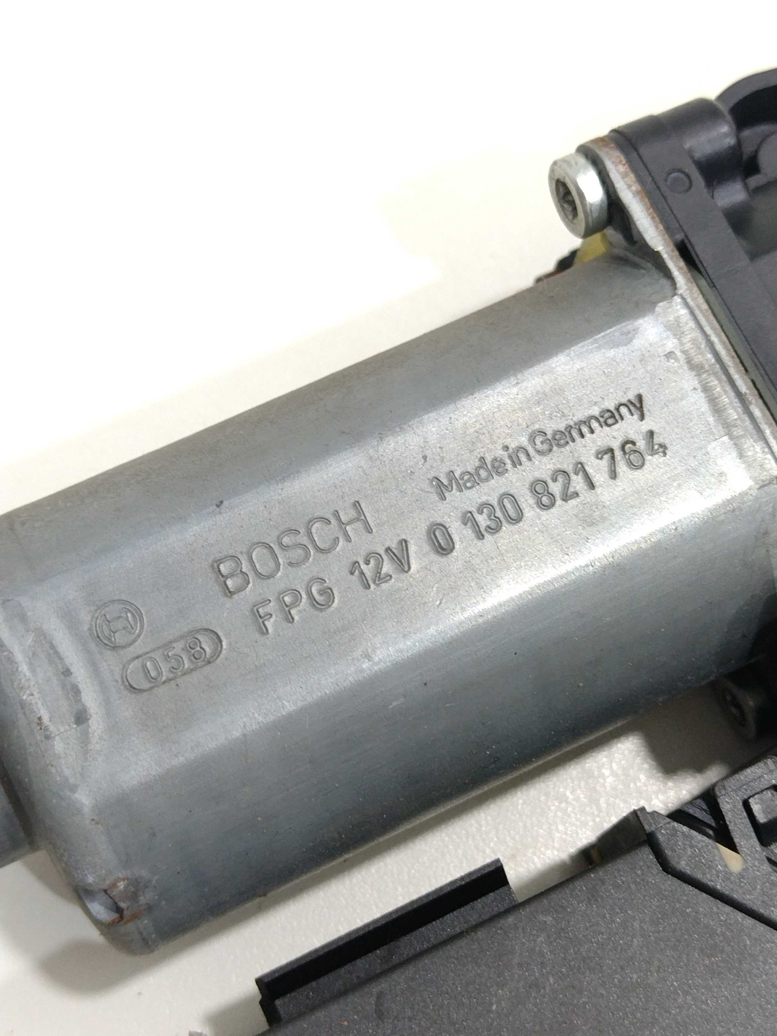 Motor Máquina De Vidro Dianteira Esquerda Touareg 2005 3
