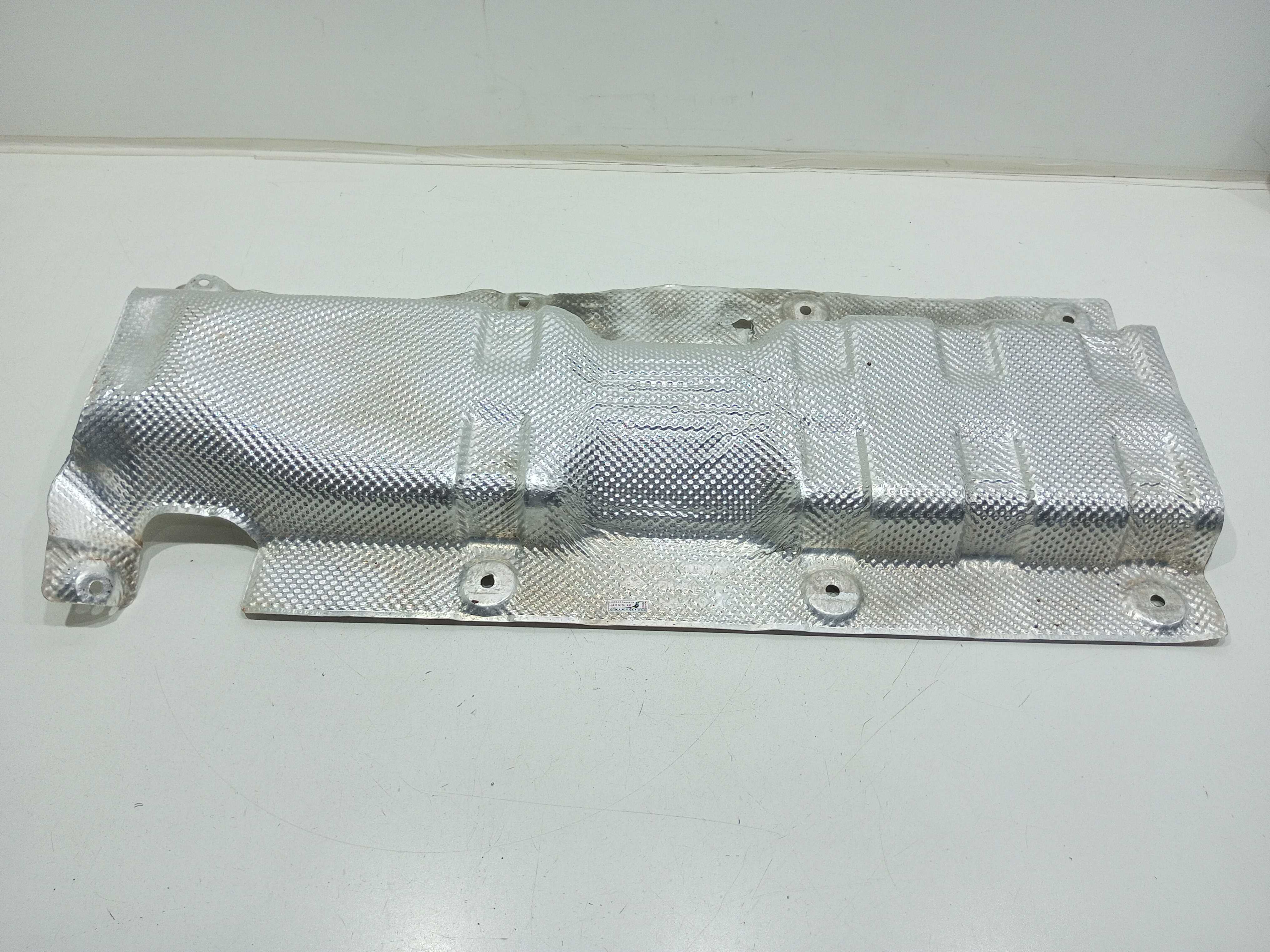 Defletor De Calor  Escapamento Central Renault Duster 2014 1