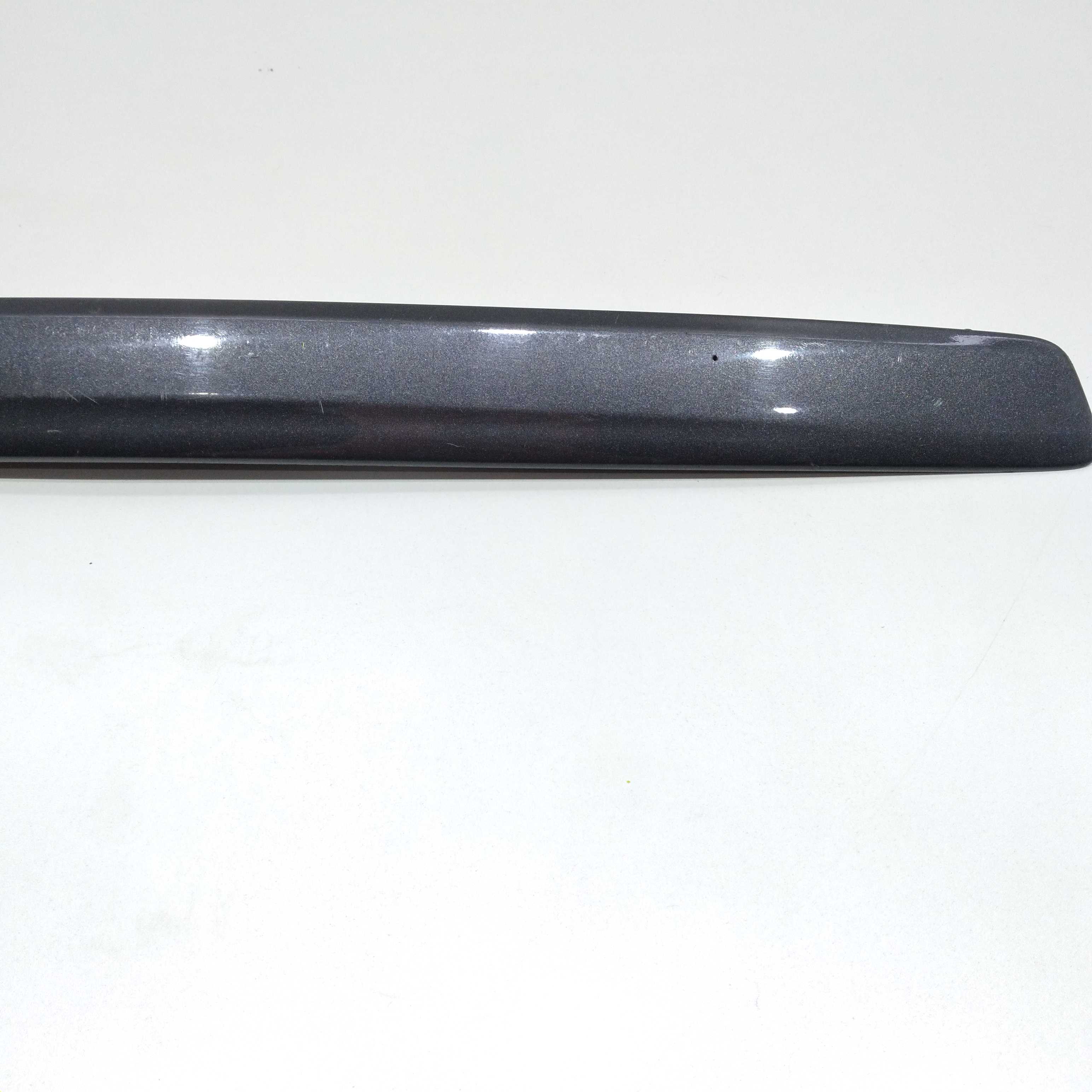 Moldura Da Tampa Traseira Corolla 2009 À  2012 2