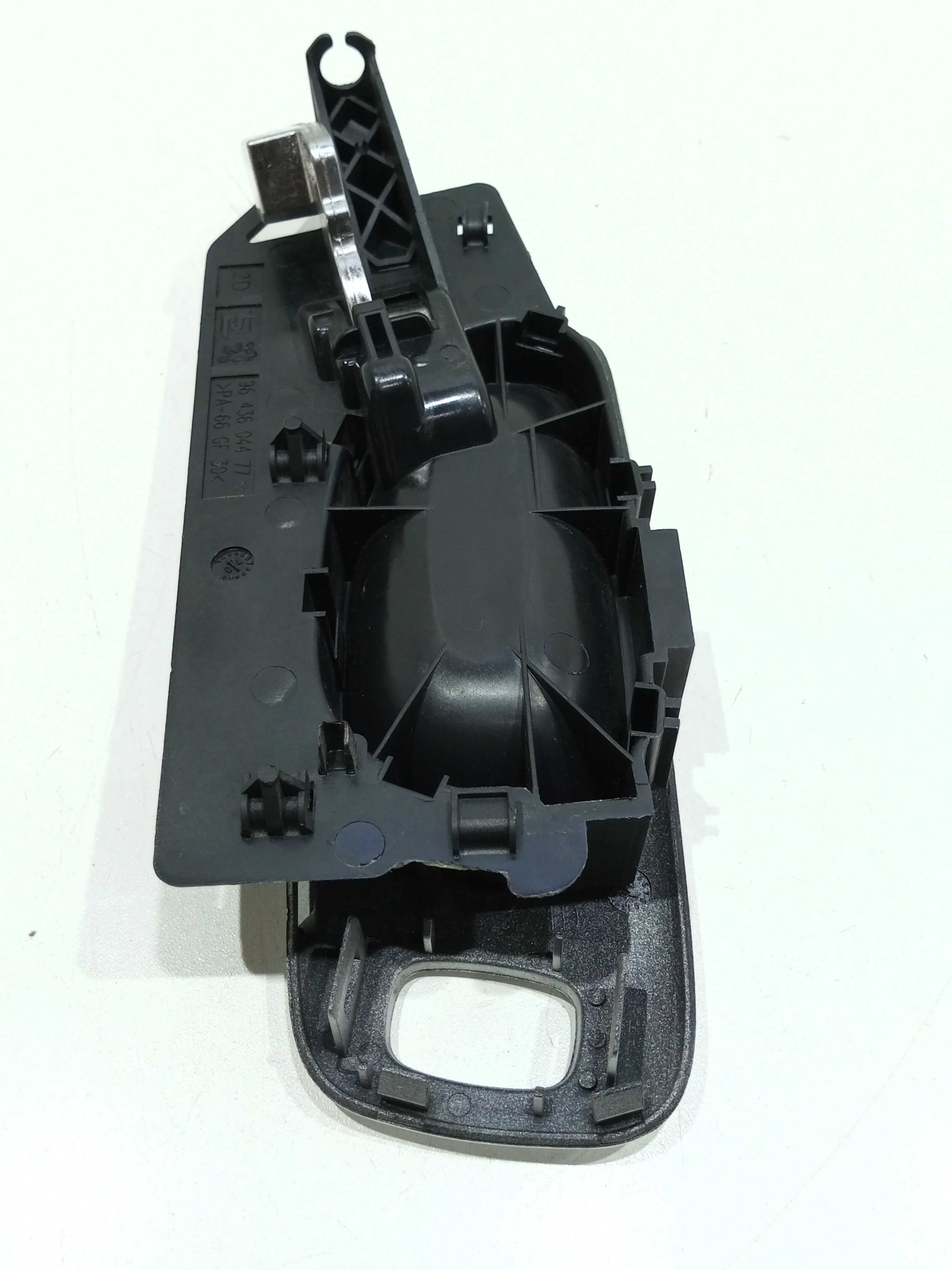 Maçaneta Interna Porta Traseira Direita Peugeot 307  2004 3