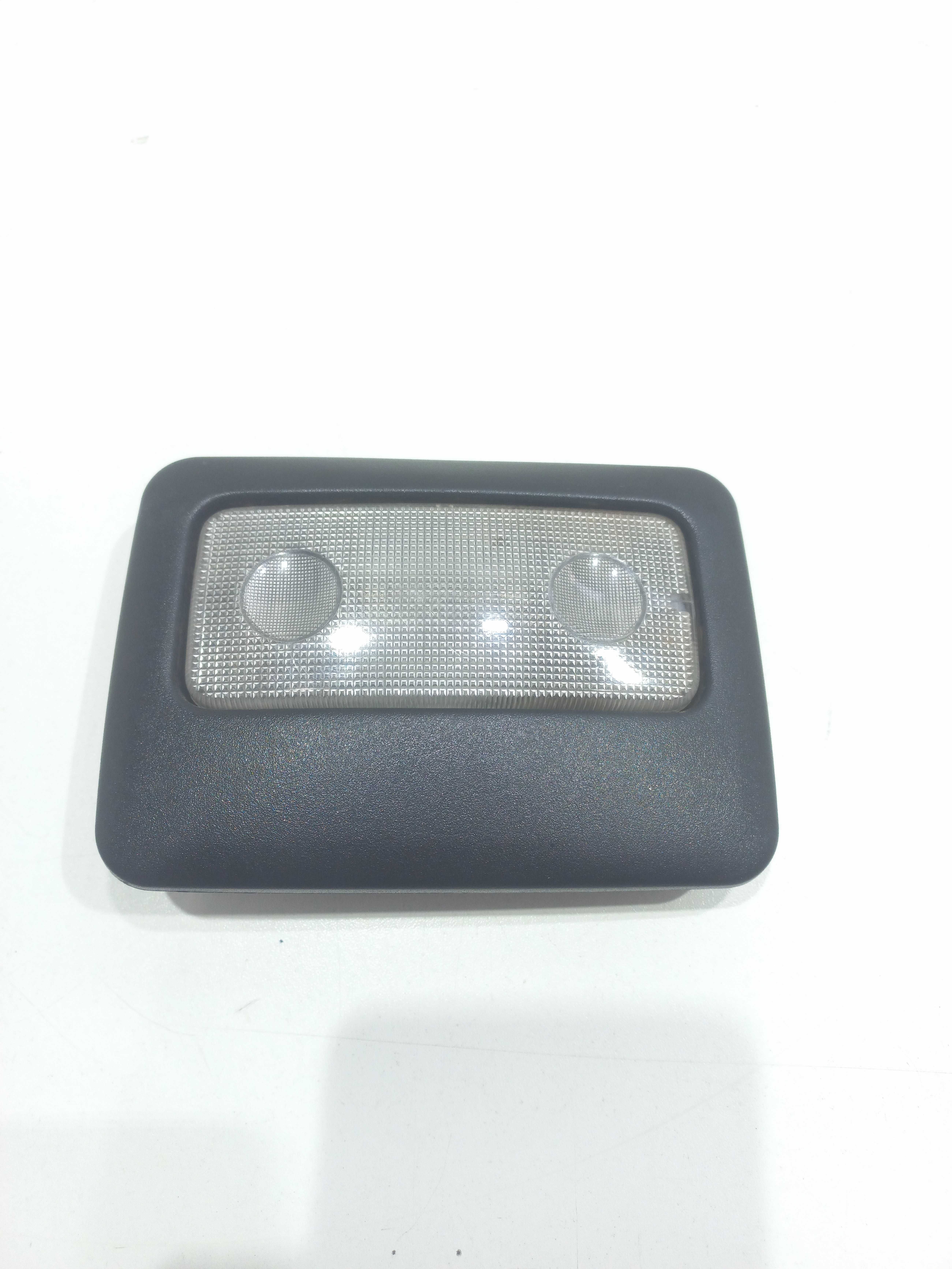 Luz De Teto Fiat Strada 2018 1