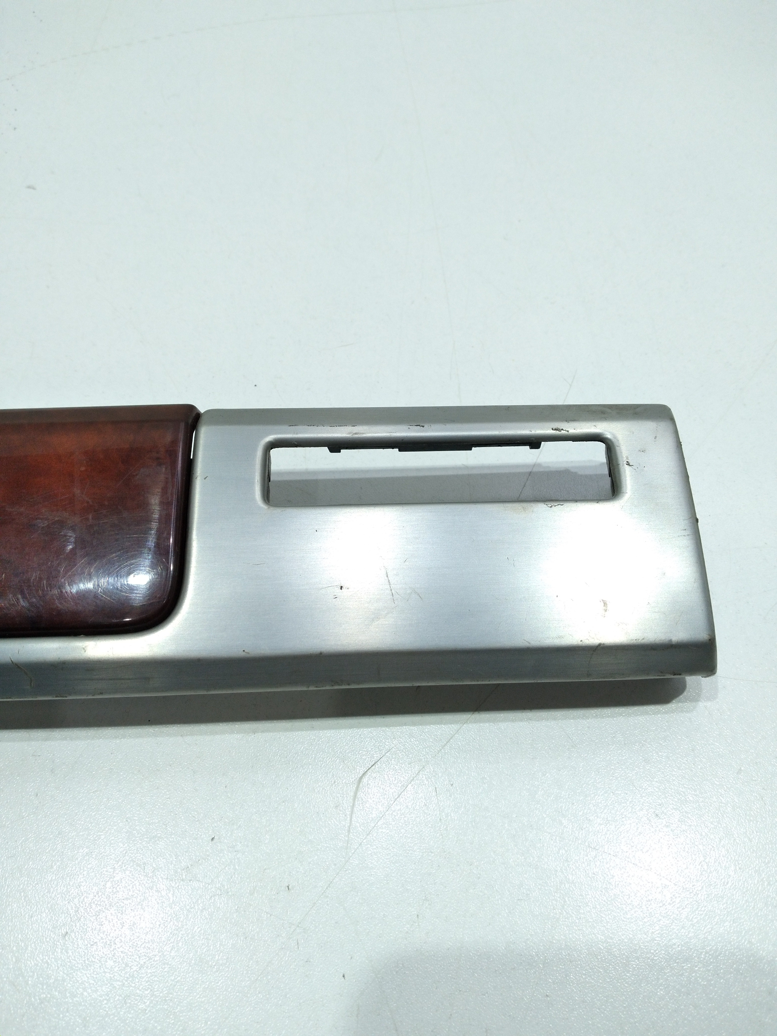 Moldura Do Painel Vw Touareg 4.2 V8 2005 Detalhes 6