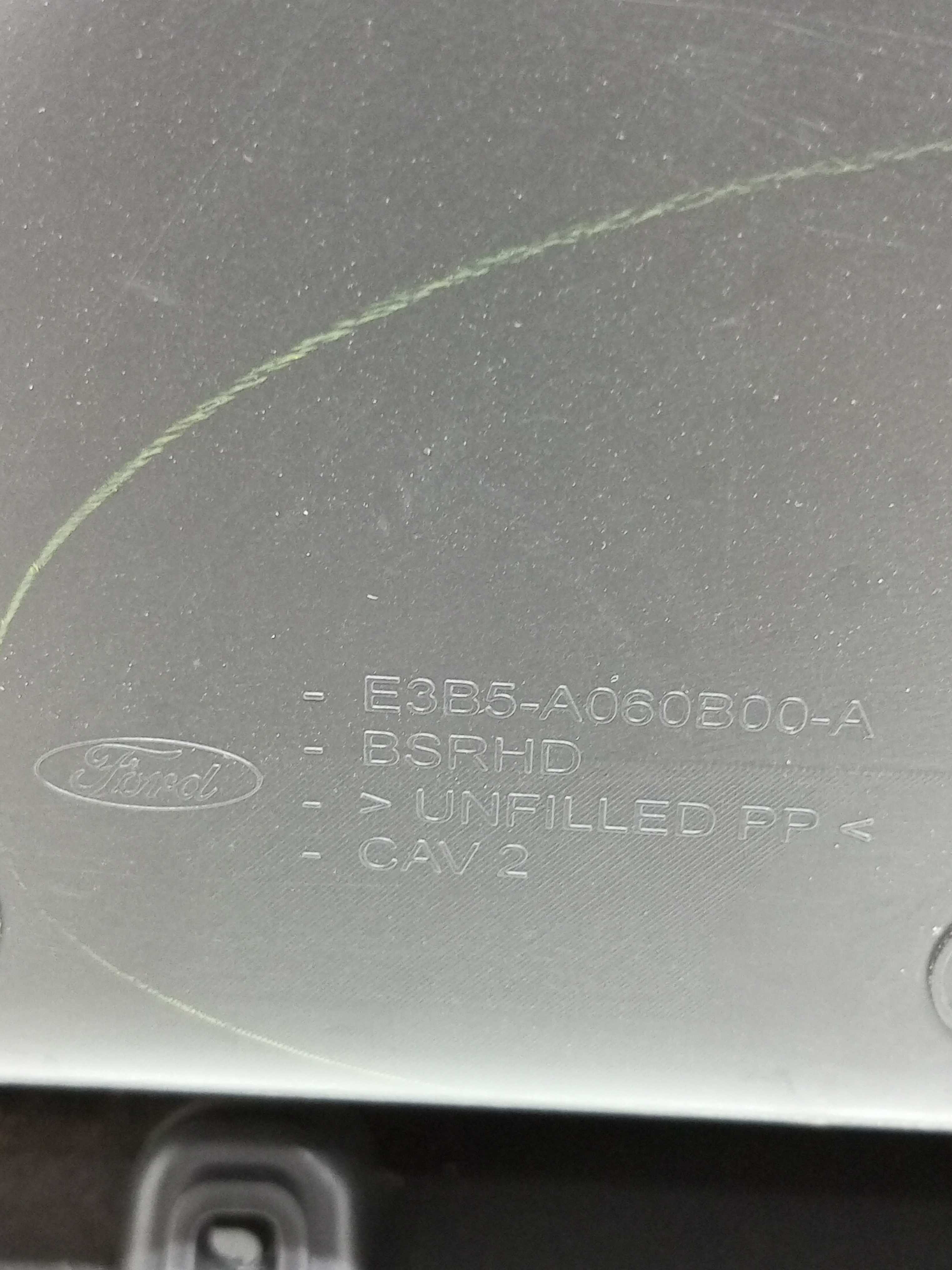 Forro De Porta Dianteiro Direito Ford Ka Se 2017 8