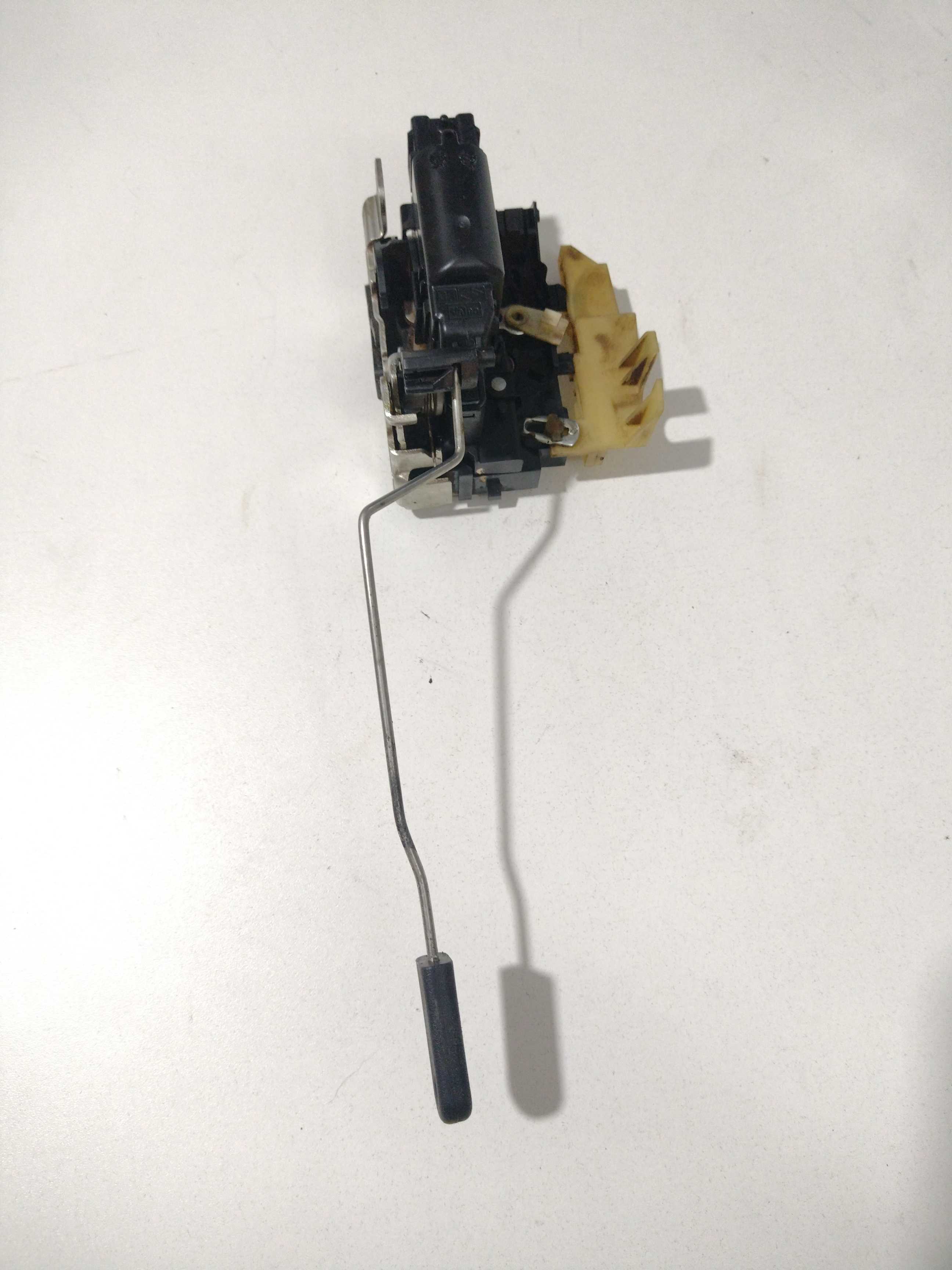 Fechadura Porta Dianteira Direita Duster 2013 Original 2