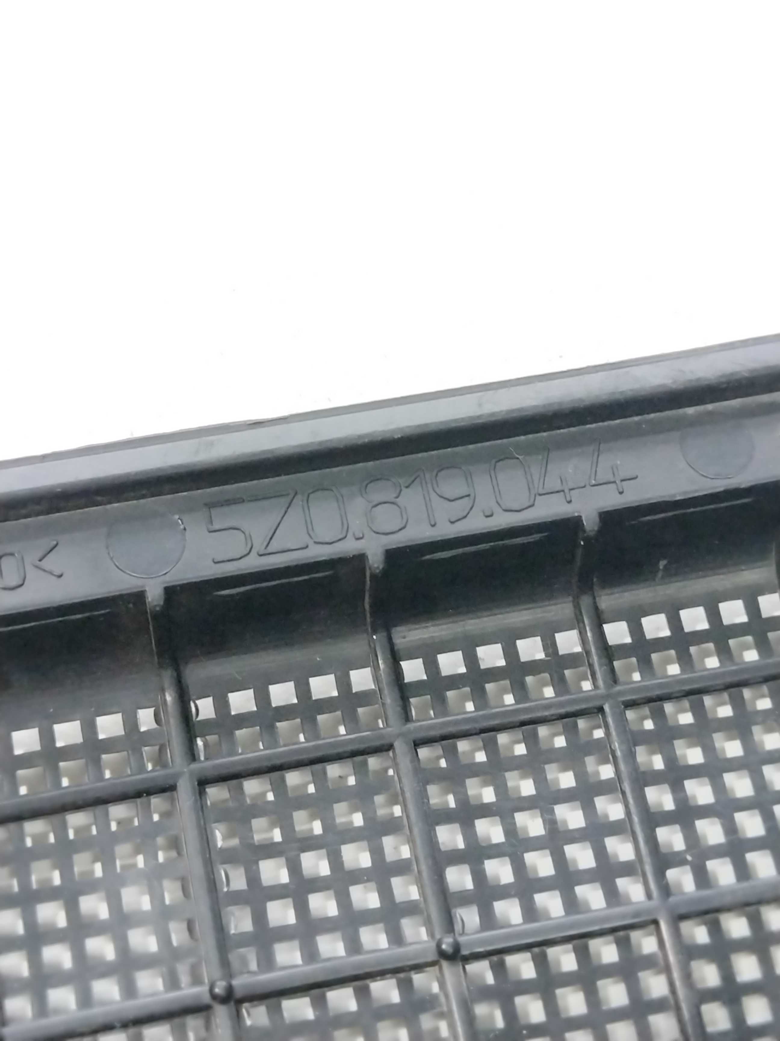 Grade Aspiração Ventilação Interna Saveiro 2018 Original 4