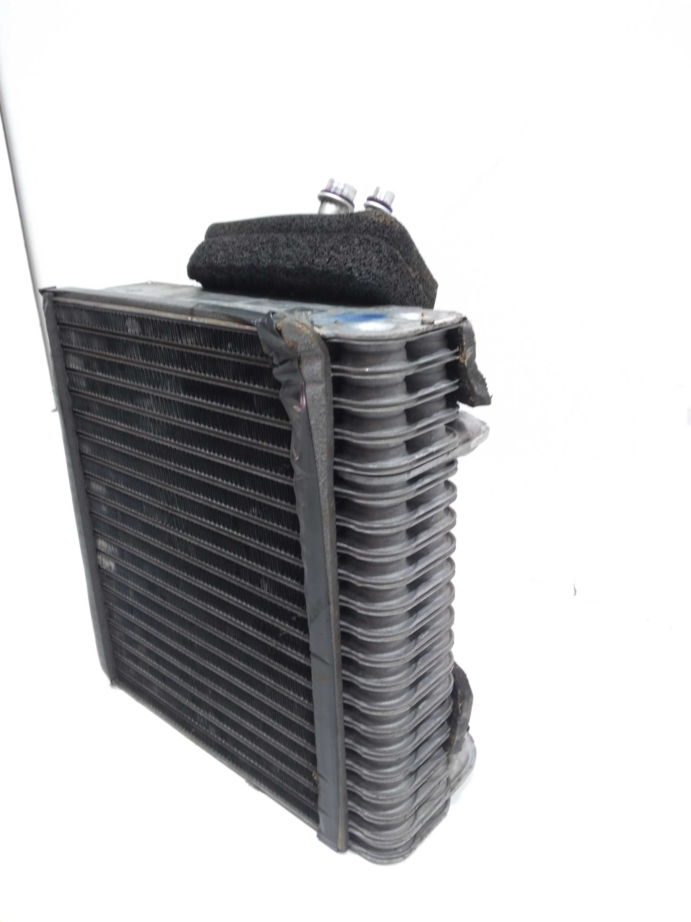 Radiador Ar Condi. Dianteiro Vw Touareg 4.2 V8 2005 7