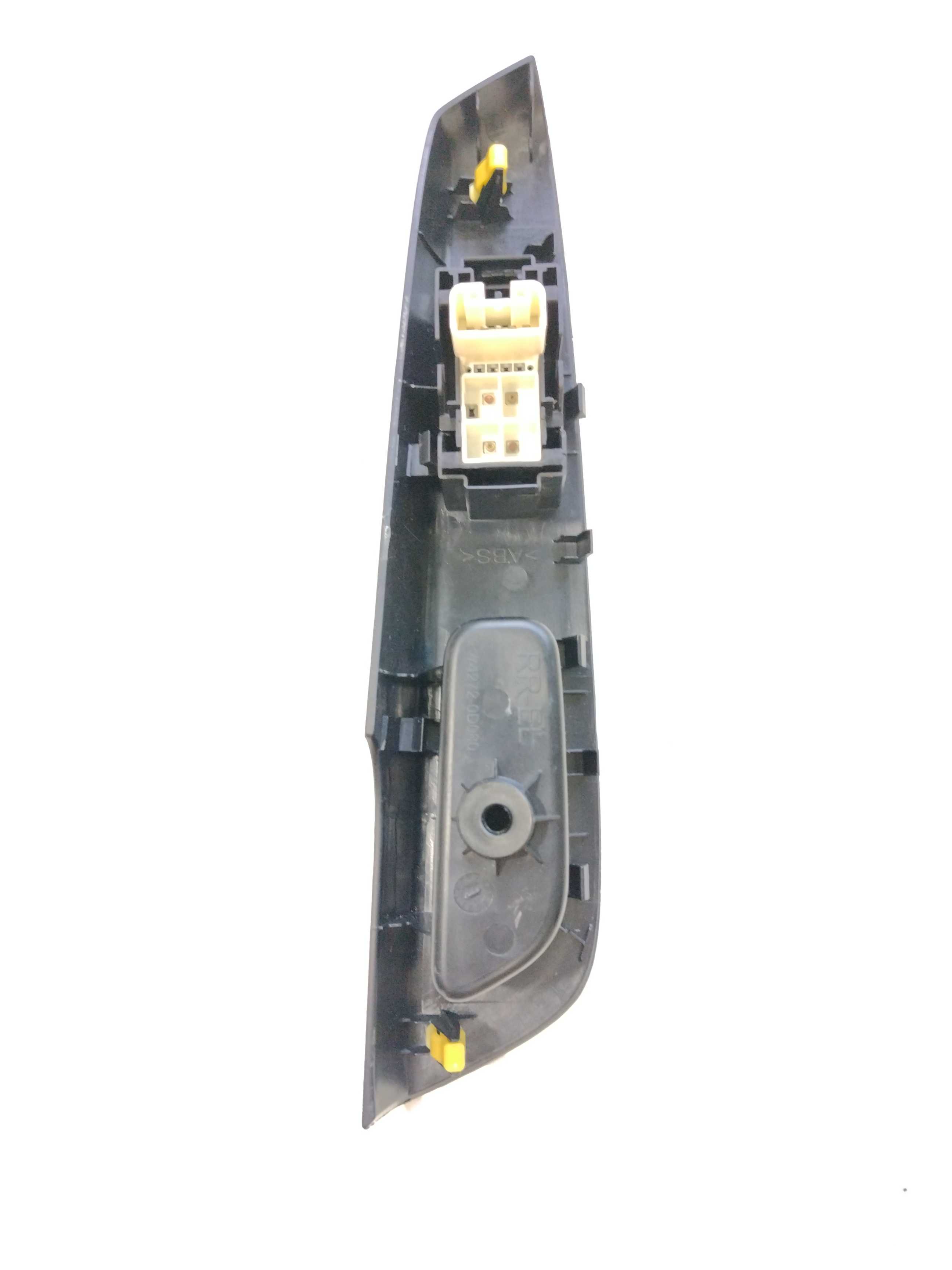 Moldura Botão Vidro Tras Esq Etios 2015  742720d080 3