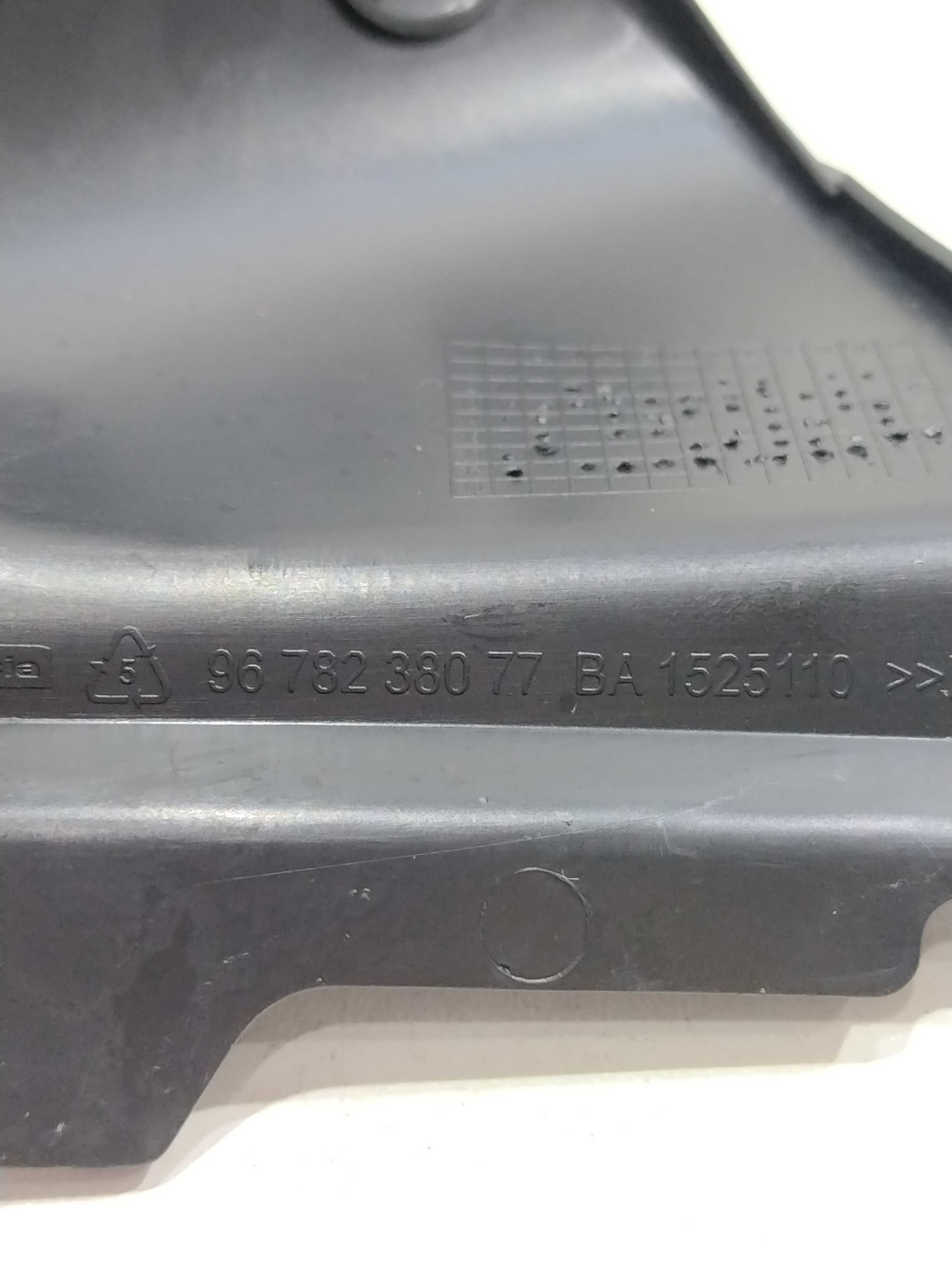 Moldura Lateral Painel Esquerdo Peugeot 208 2014 3