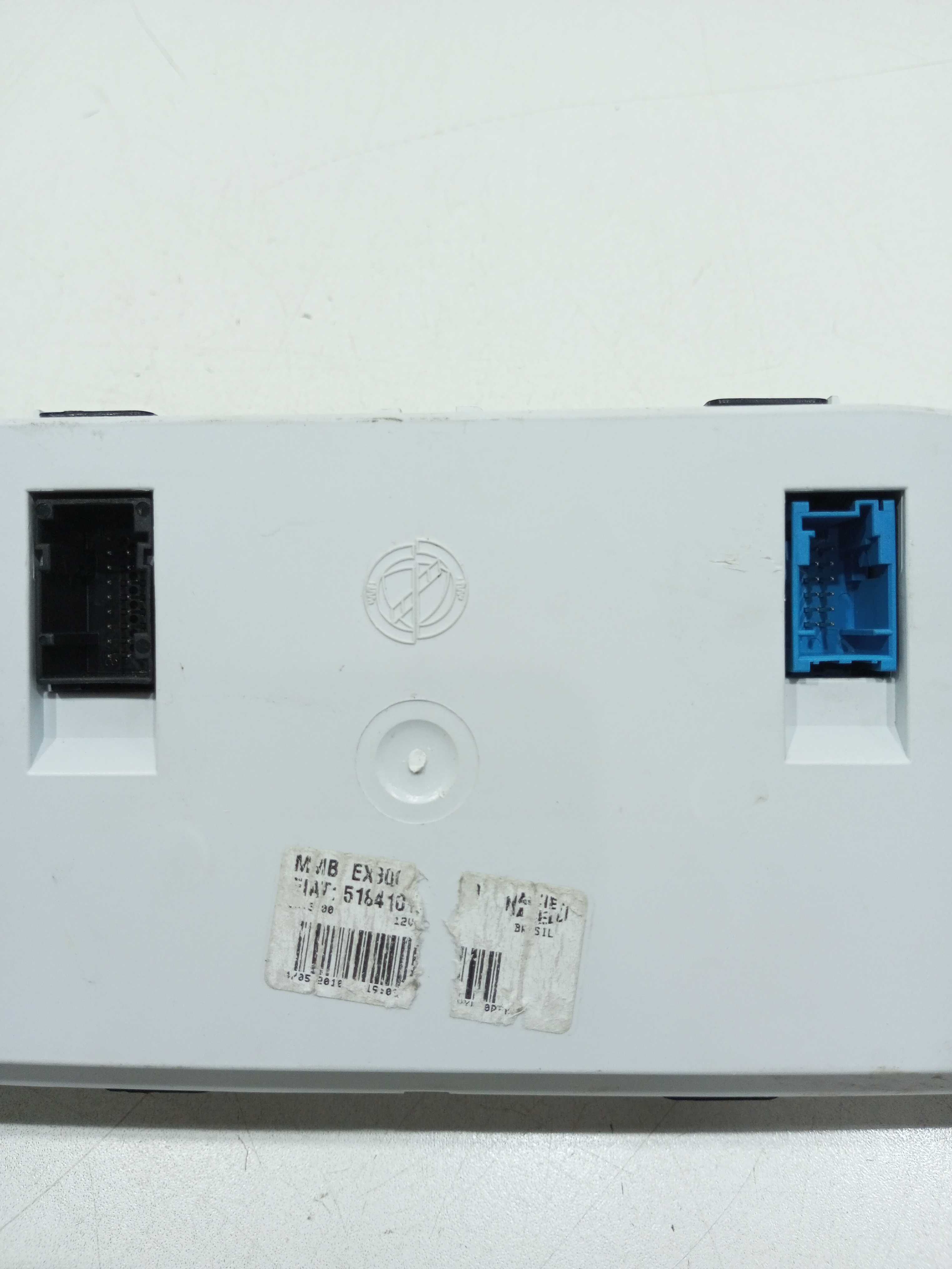 Painel De Instrumentos Fiat Siena 1.0 Fire 2011 8