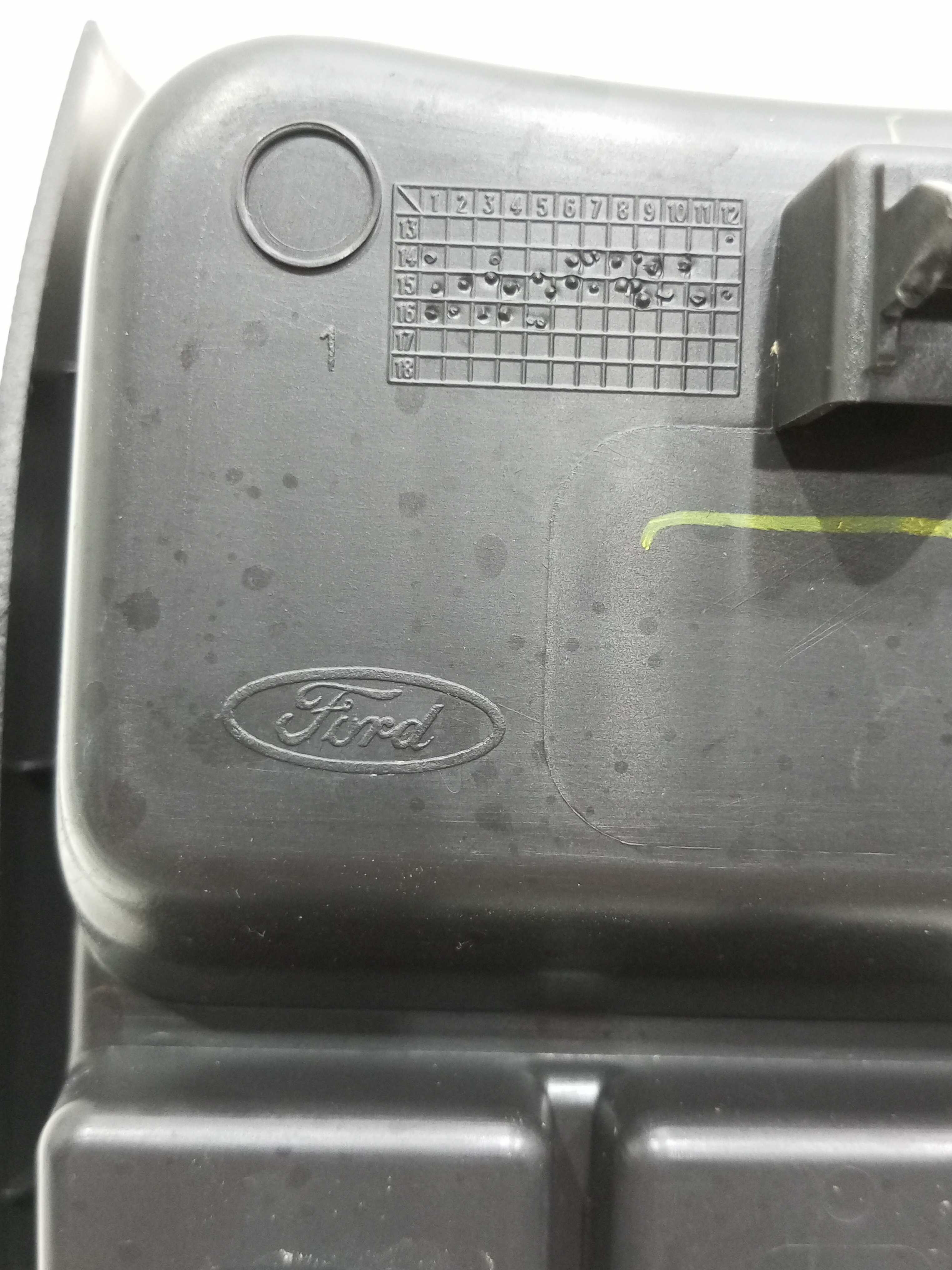 Porta Treco Console Central Ford Ka Se 2017 3