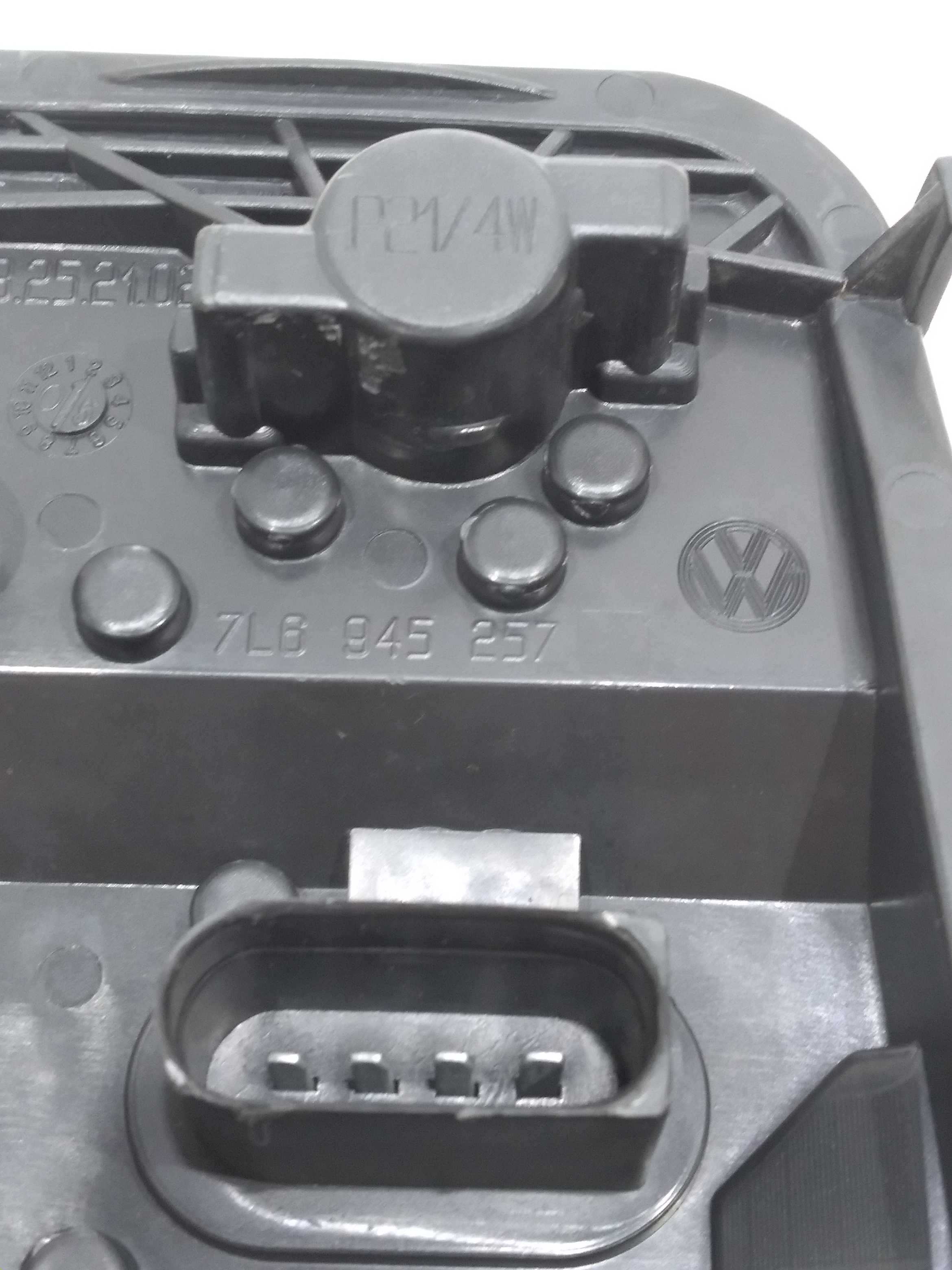 Circuito Lanterna Tras. Esquerda Vw Touareg 4.2 V8 2005 3