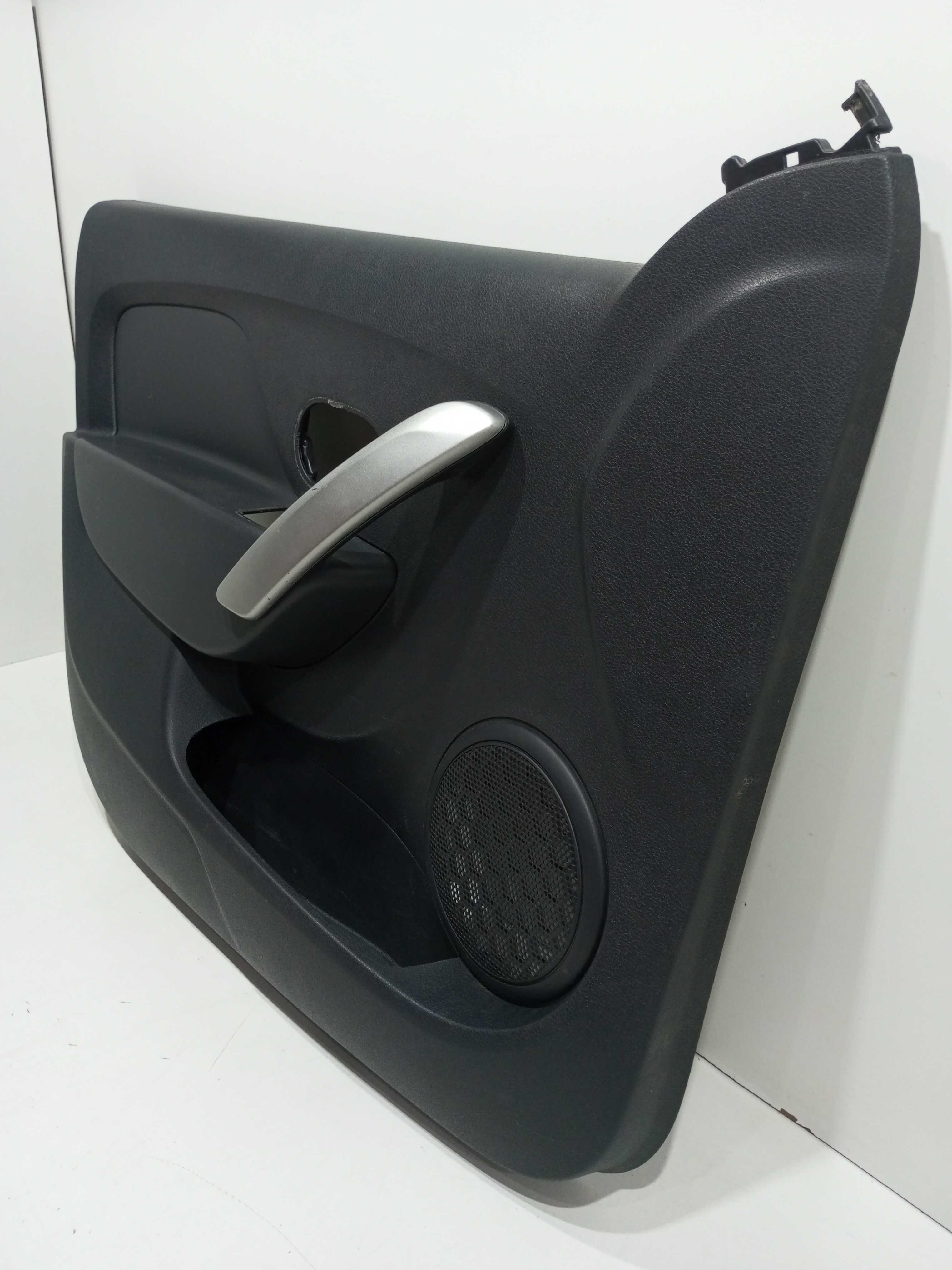 Forro De Porta Dianteiro Esquerdo Renault Sandero 2016 Preto 2