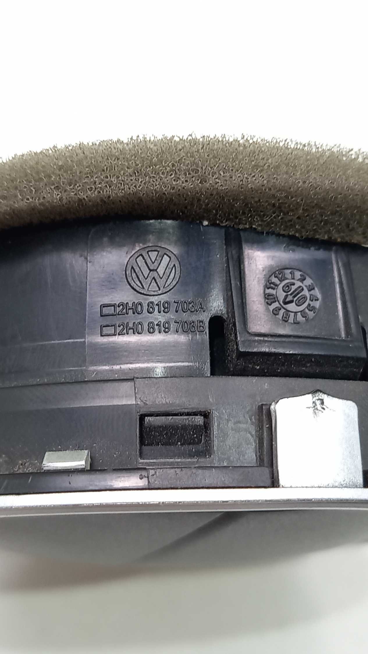 Difusor De Ar Cond. Vw Amarok 2010 À 2014 4