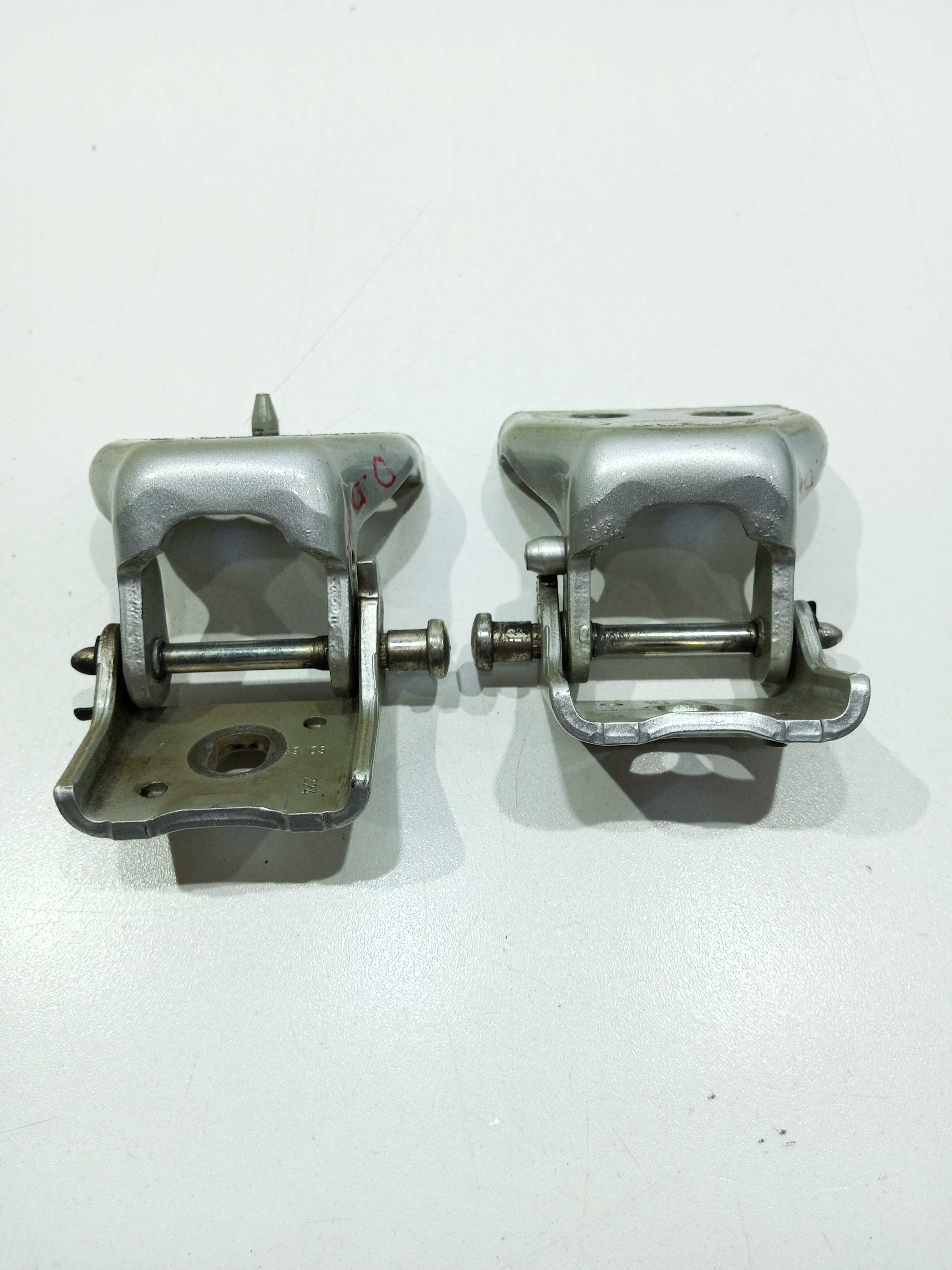 Par Dobradiças Porta Dianteira Direita Peugeot 307 2004 1