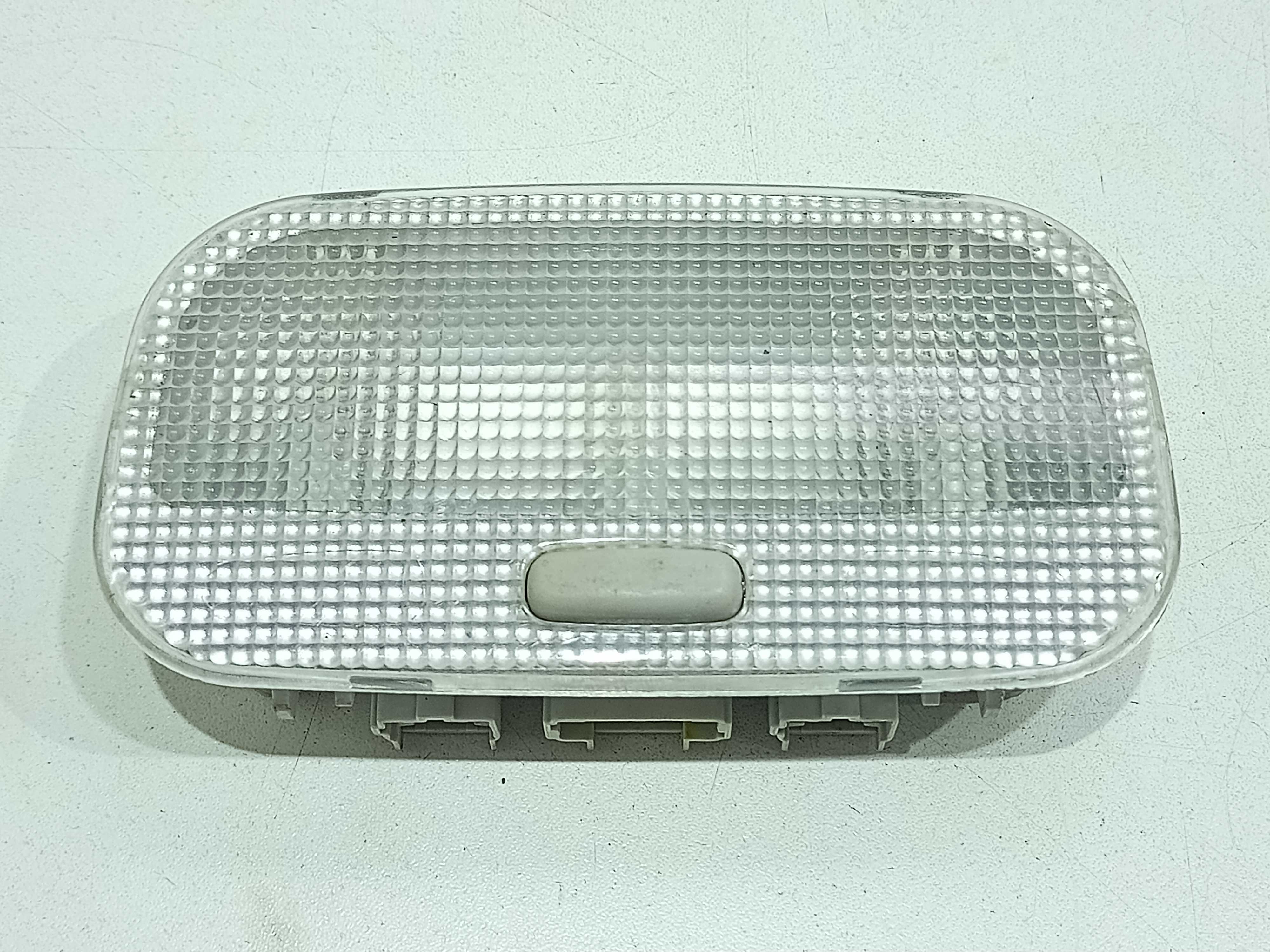 Luz De Teto Cortesia Tras Peugeot 207 2011 1