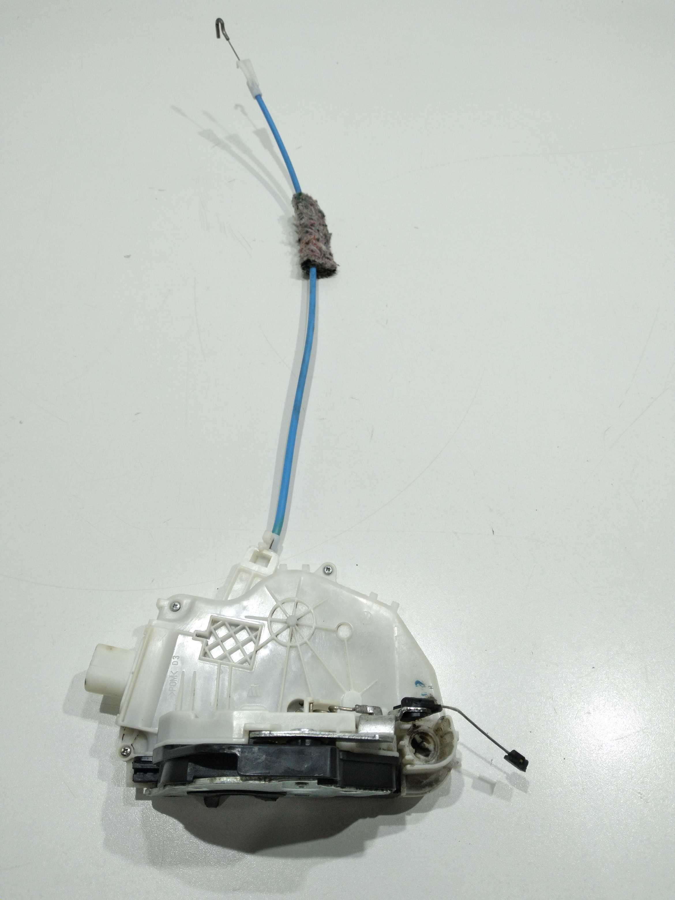 Fechadura Porta Dianteira Esquerda Voyage 1.6 2013 1