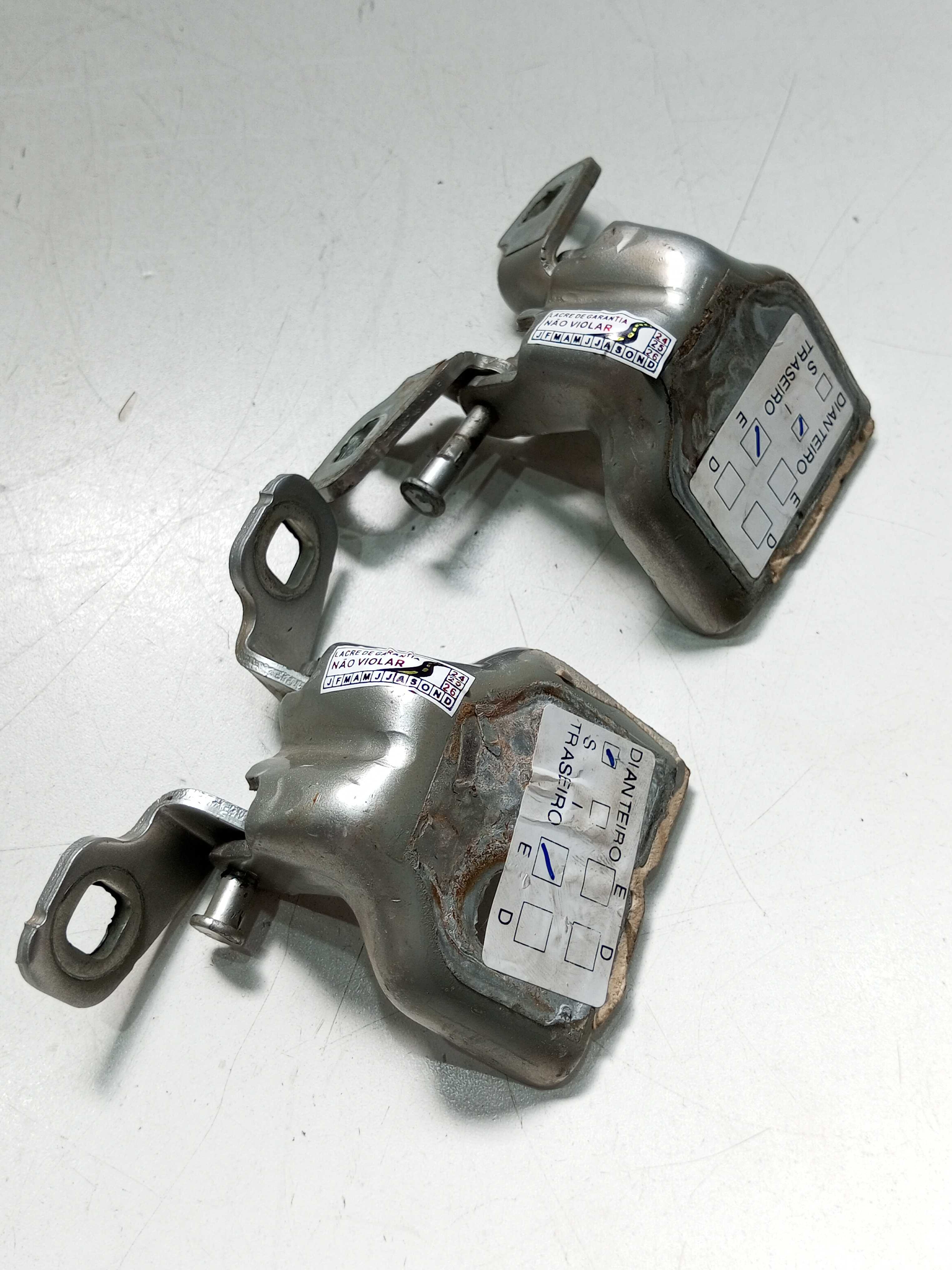 Par Dobradiças Porta Traseira Esquerda Renault Duster 2014 2