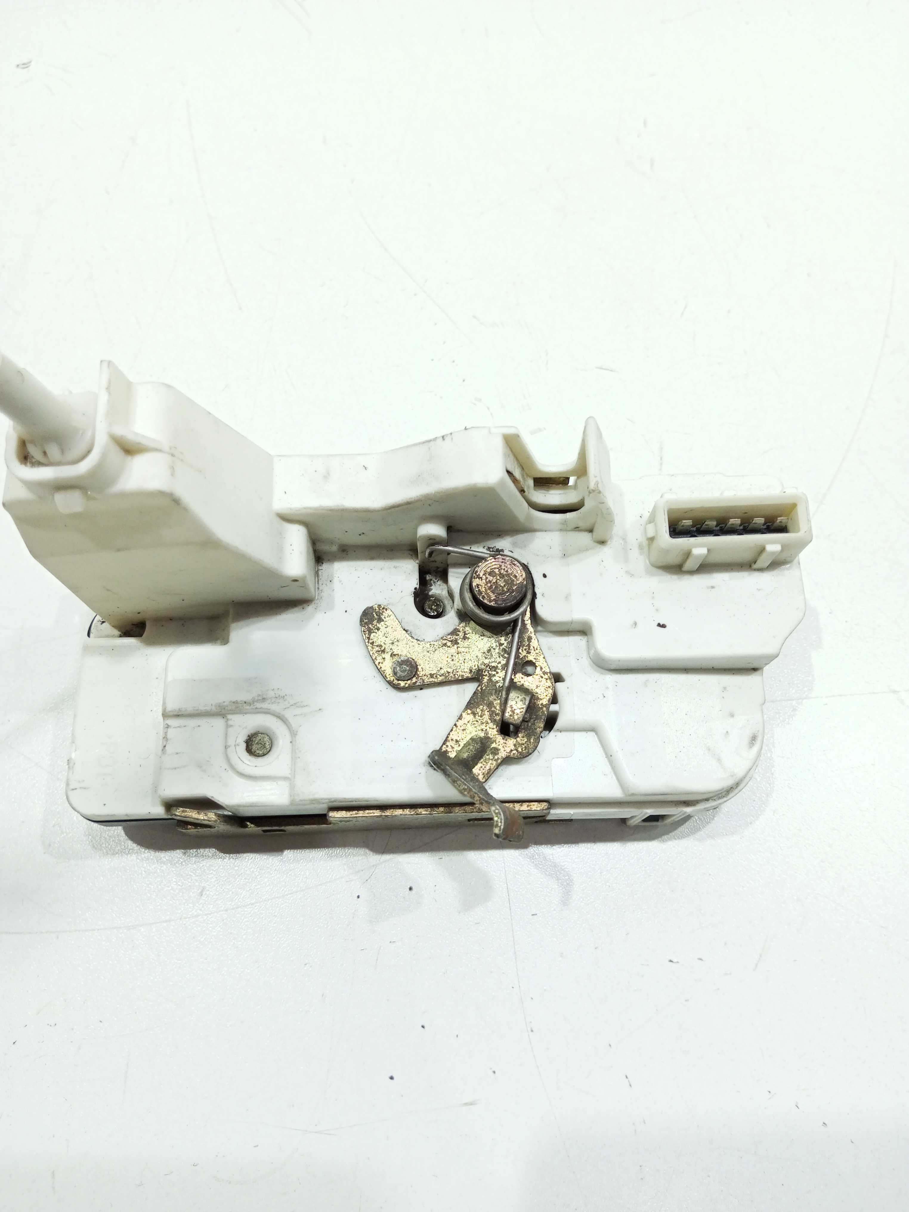 Fechadura Porta Traseira Esquerda Peugeot 307 2004 Rallye 4