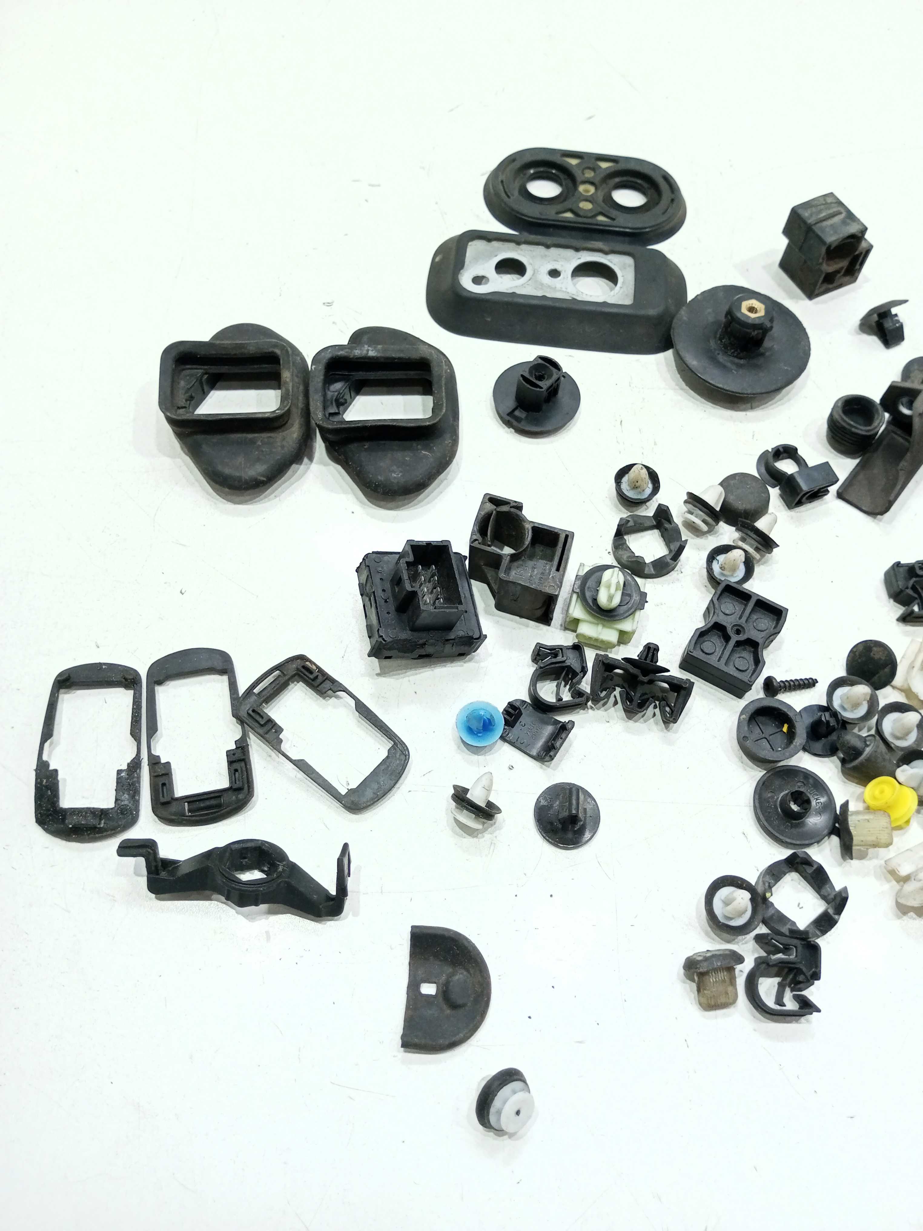 Suportes Fiadores Avusos Citroen C3 2017 2