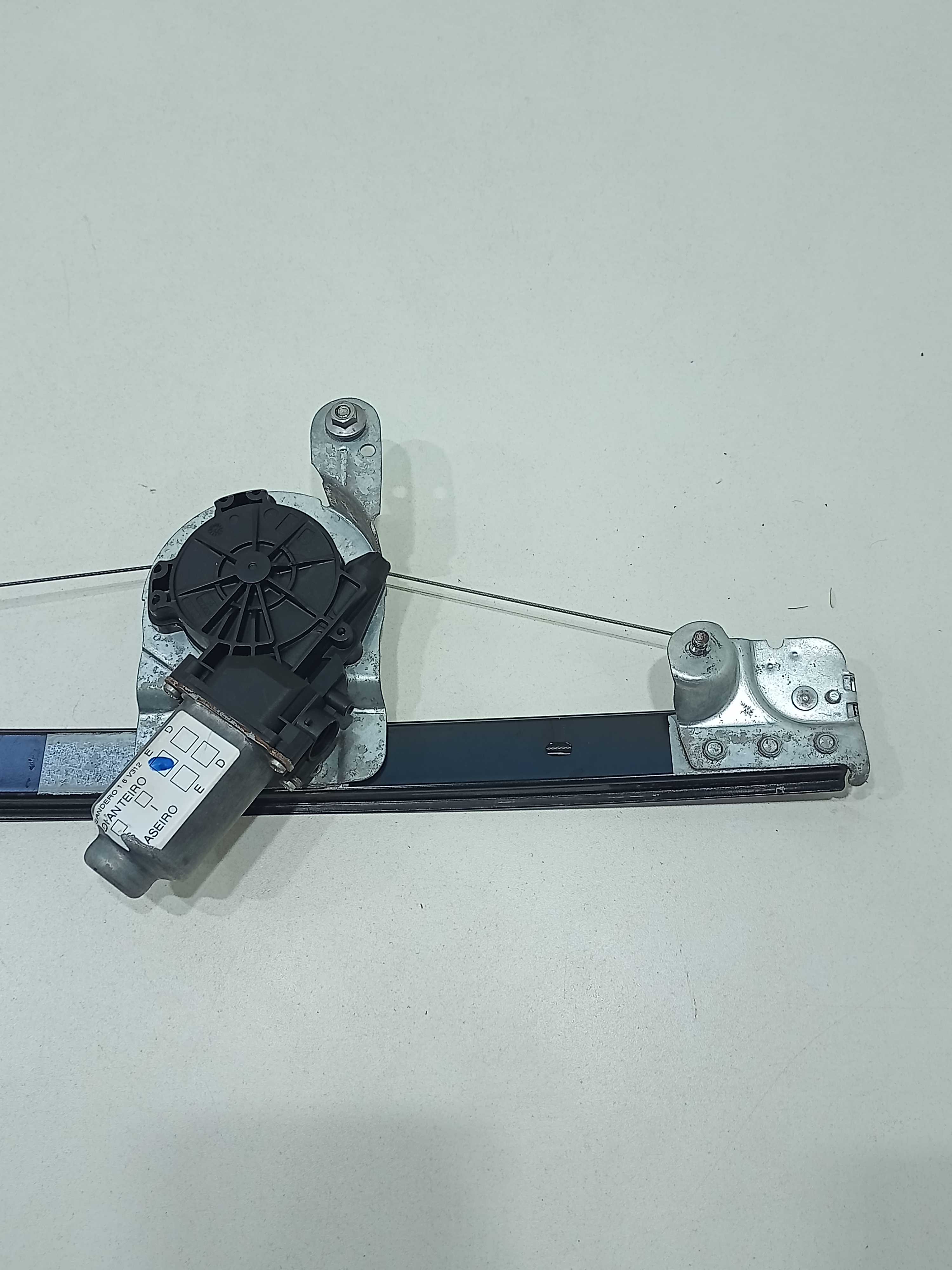 Máquina Vidro Elétrico Dianteiro Esquerdo Sandero 2013 1.6 5