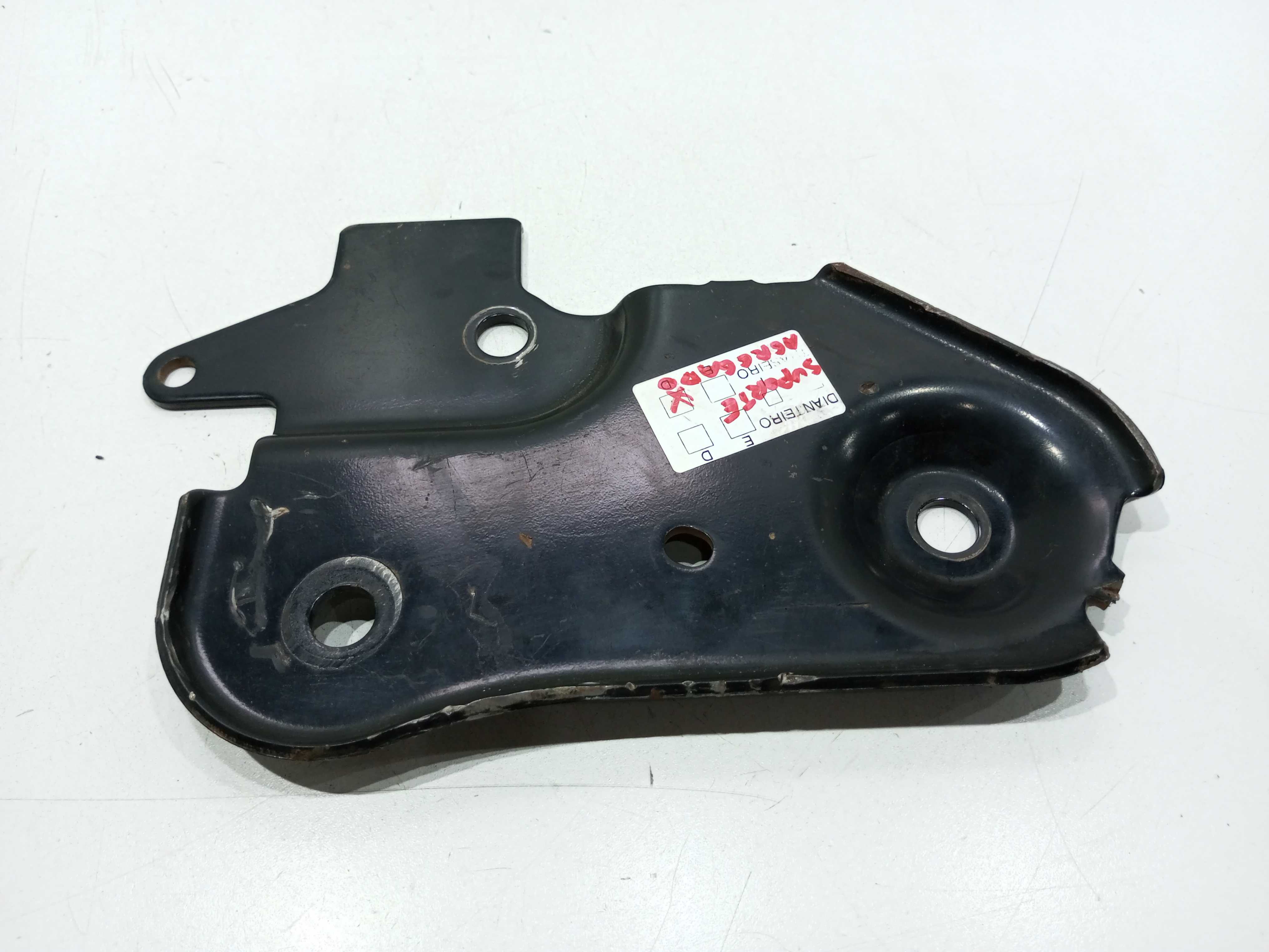 Suporte Do Agregado Lado Direito Renault Duster 1.6 2014 1