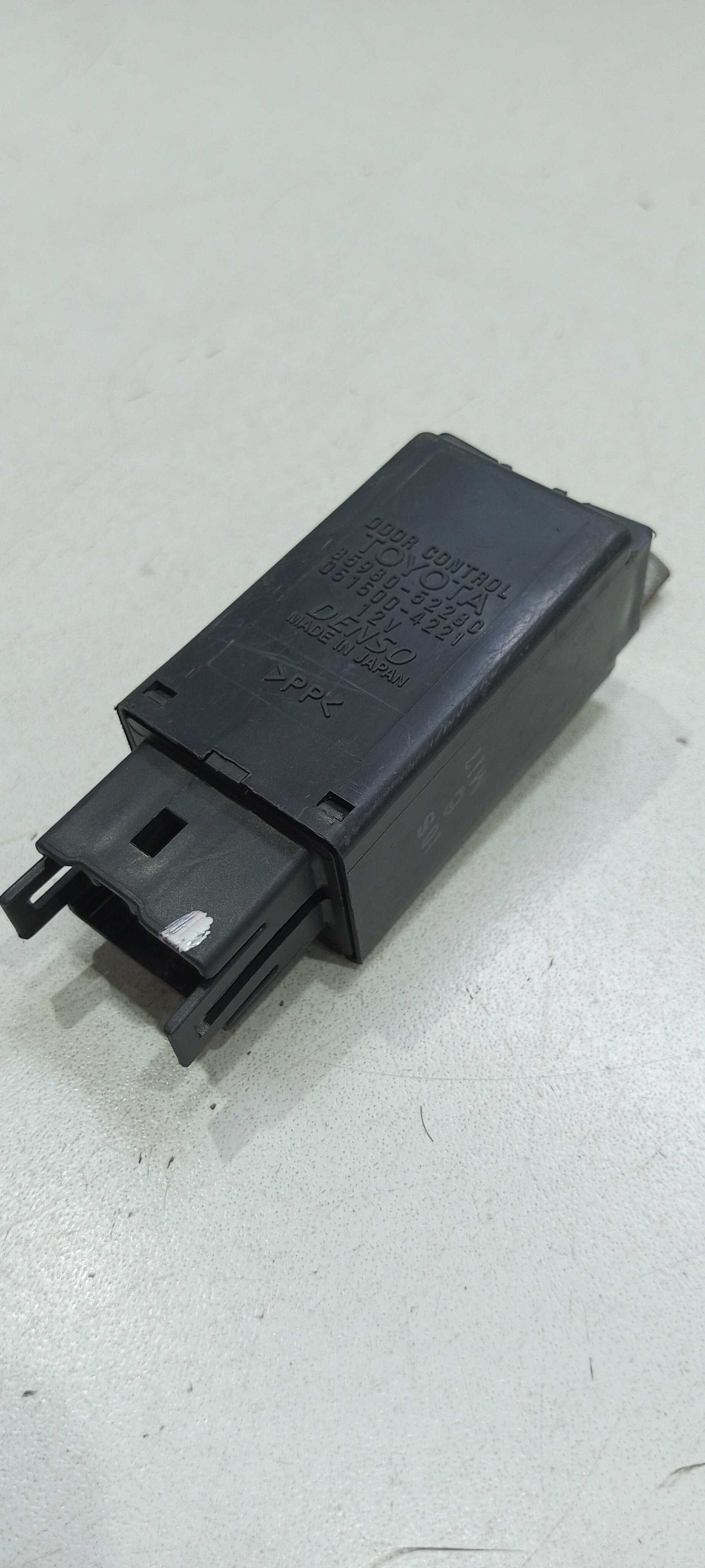 Módulo Relé Controle De Portas Toyota Etios 1.3 Hatch 2016 3