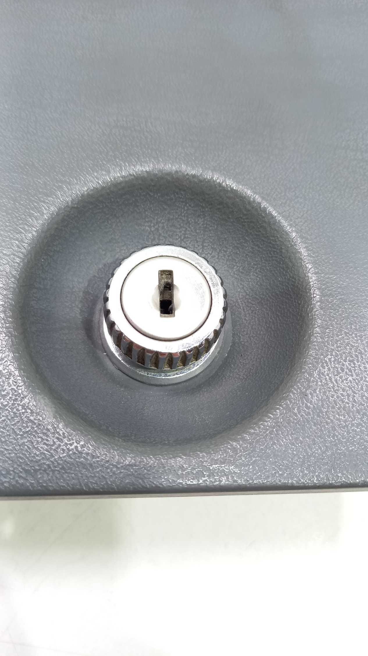 Tampa Do Porta Luvas Opala Comodoro 1986 Detalhe 4