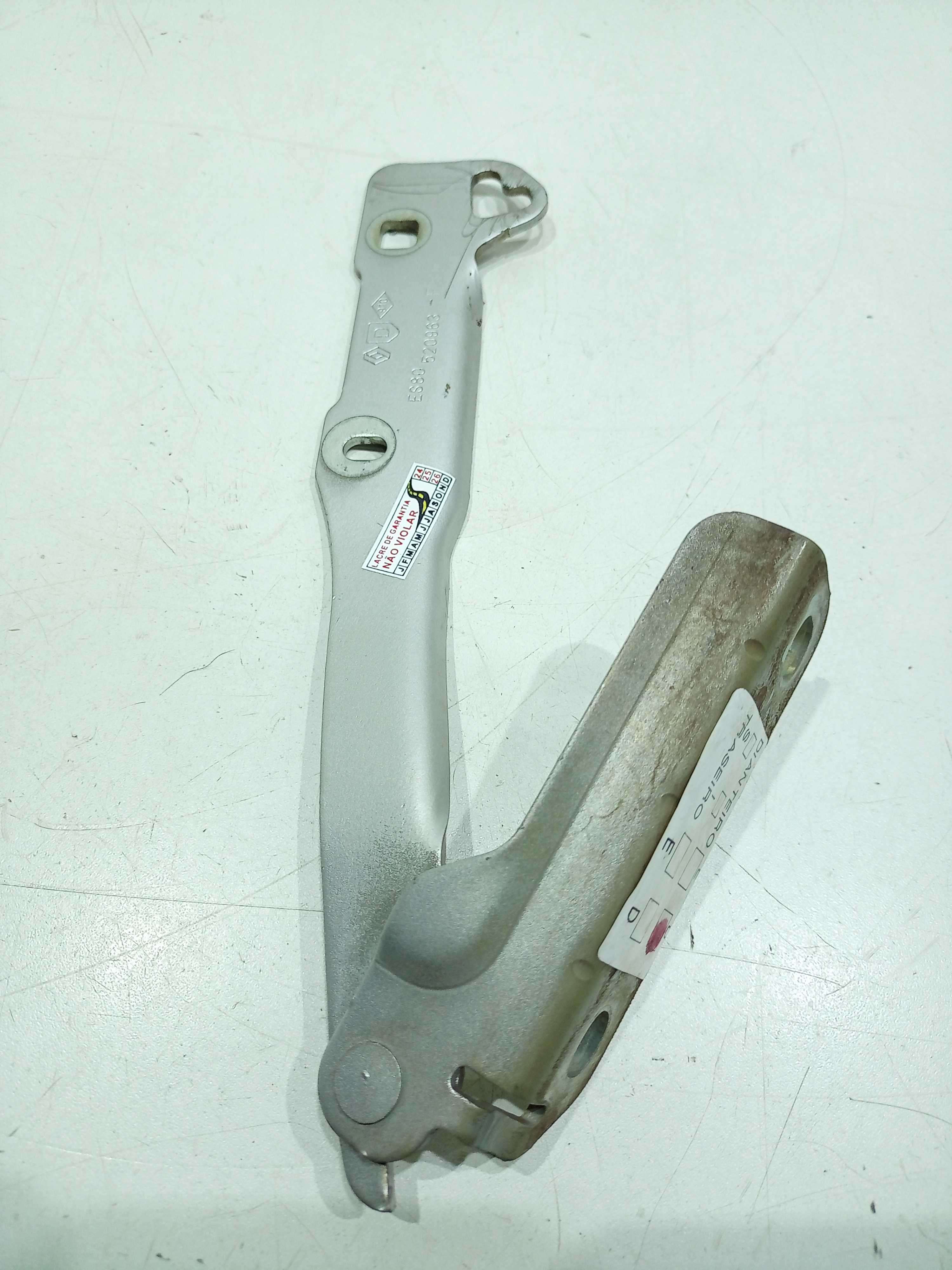 Dobradiça Capo Lado Direito Renault Sandero 2013 2