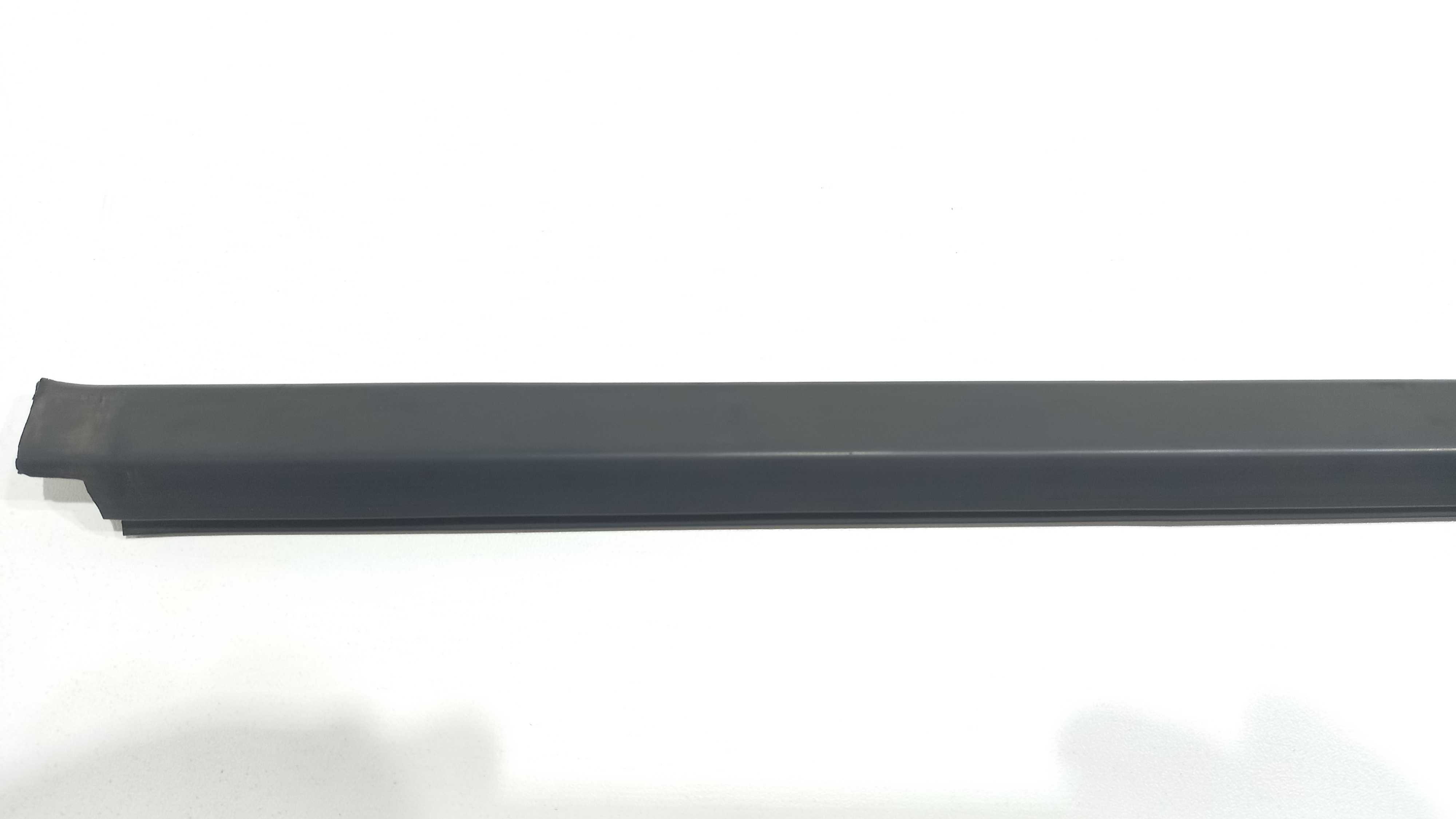 Pestana Externa Da Porta Dianteira Direita Fiat Strada 2018 4