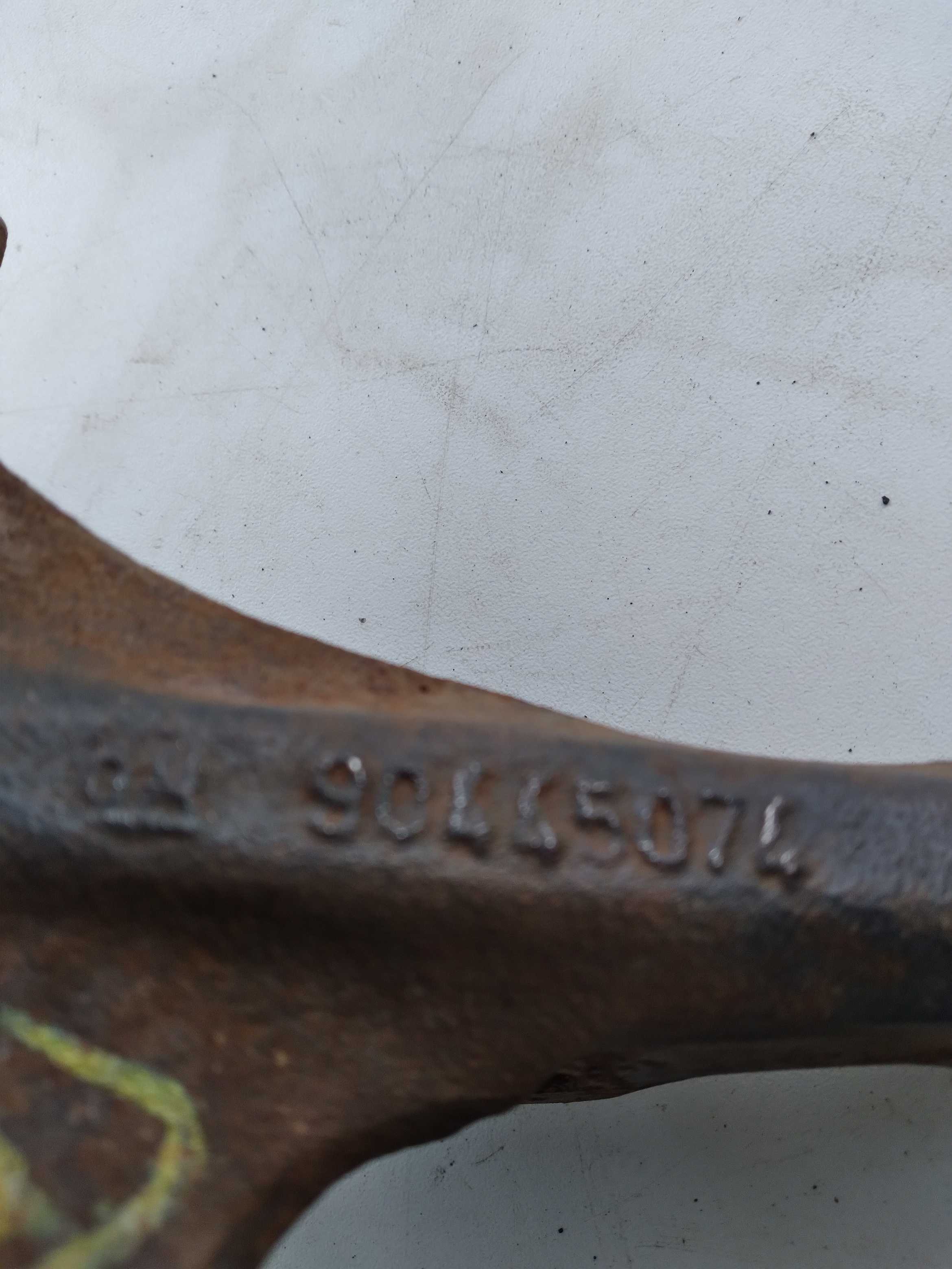 Montante dianteiro esquerdo corsa 2003 1.0 1