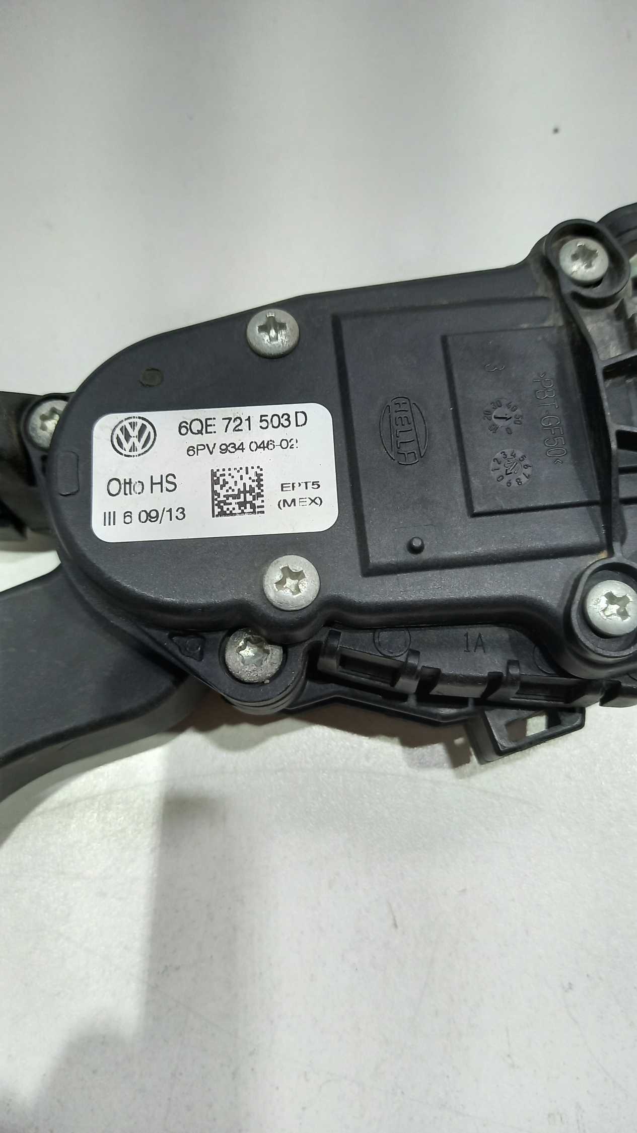 Pedal Do Acelerador Vw Voyage  Gol Saveiro G5 2012 2
